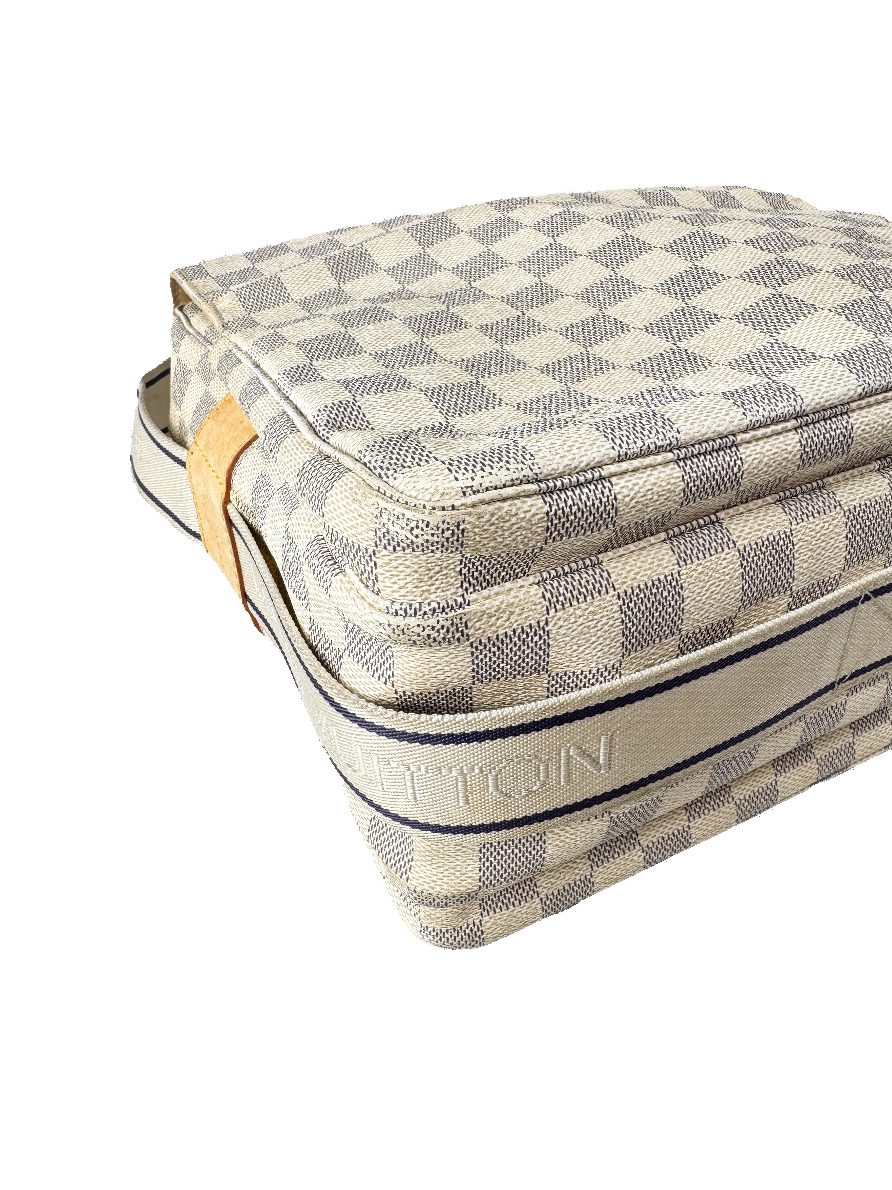 Louis Vuitton damier azur naviglio SR1057