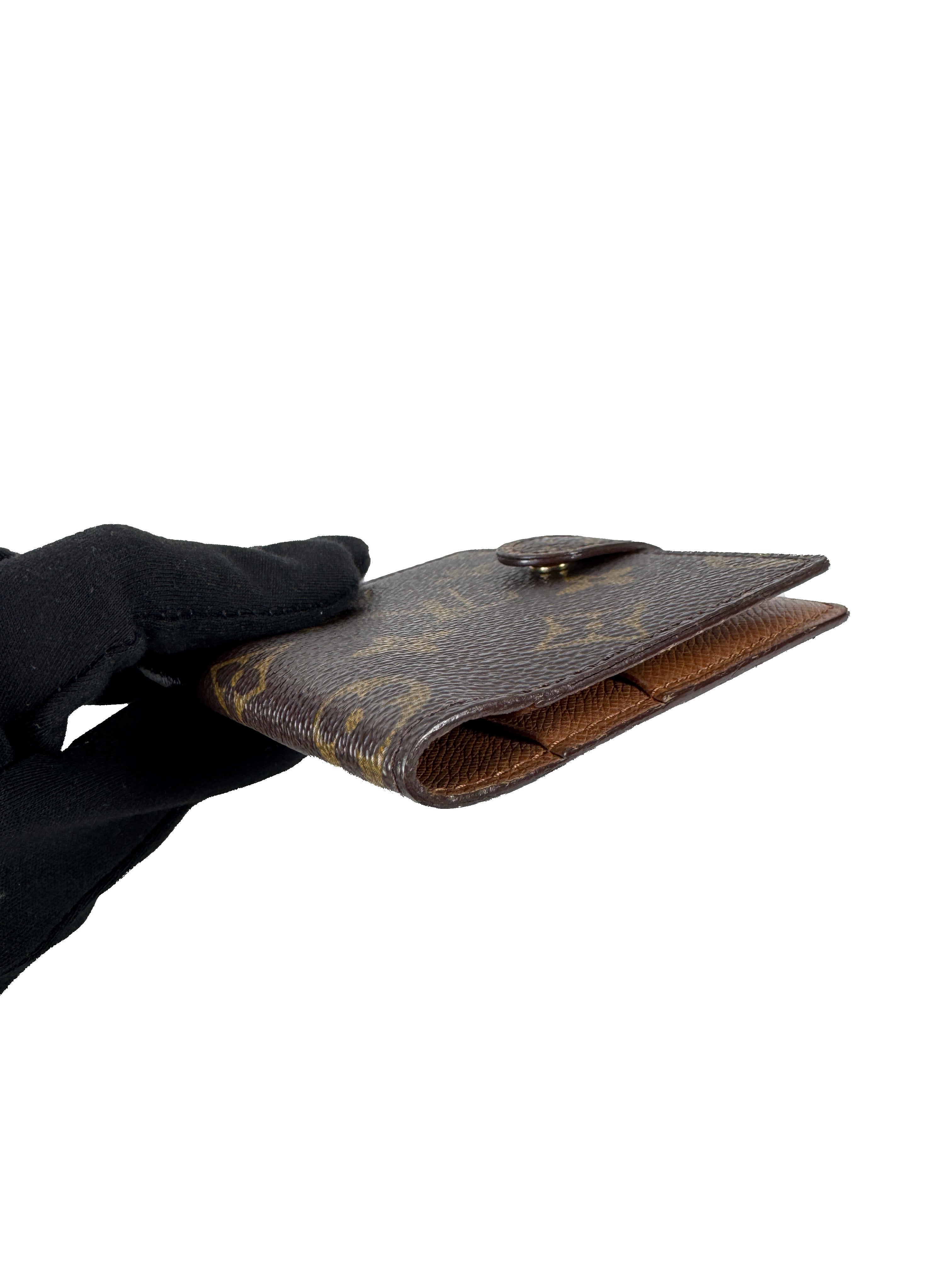 Louis Vuitton monogram card holder wallet  TH0928