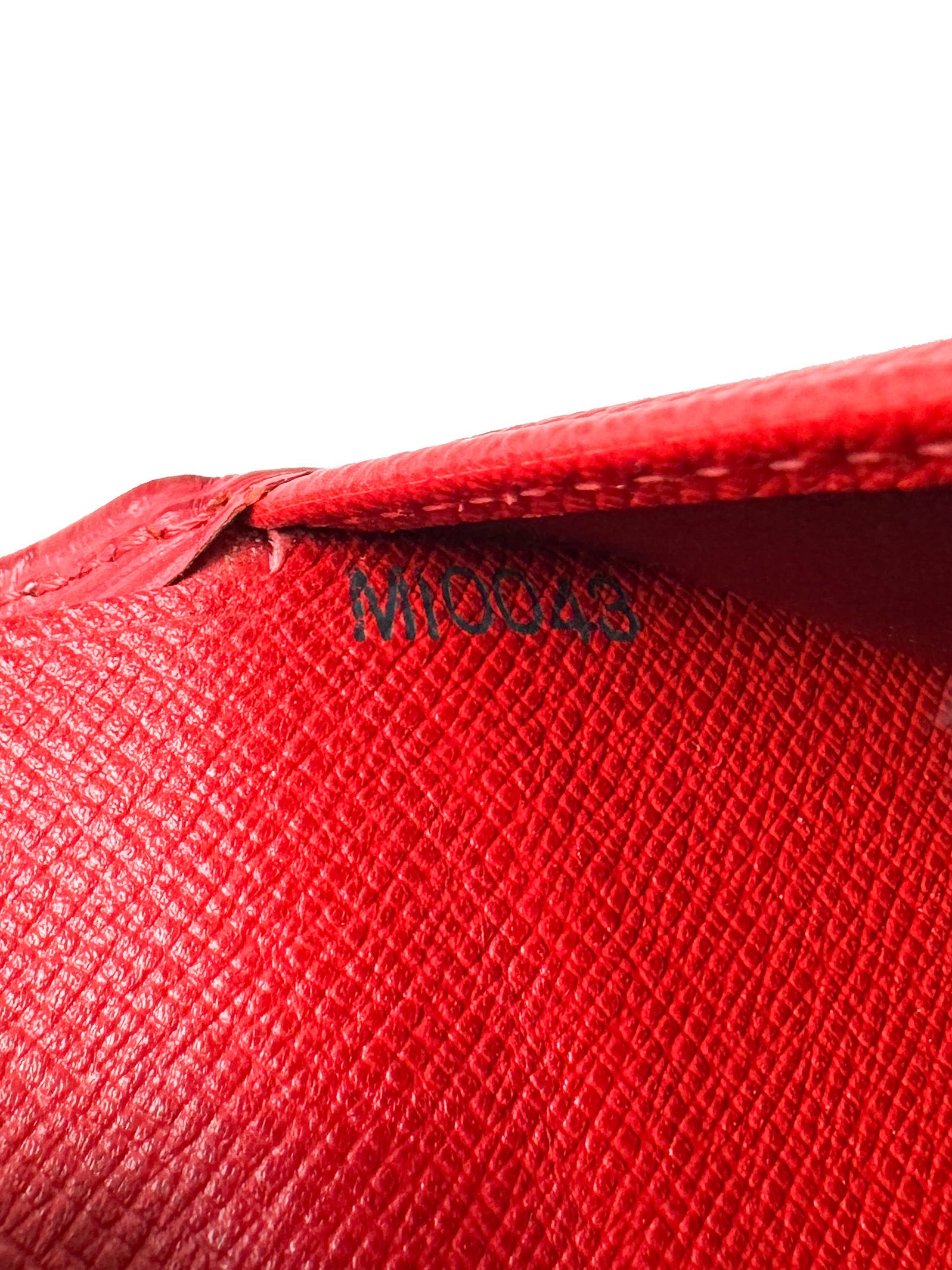 Louis Vuitton red epi leather vintage wallet MI0043