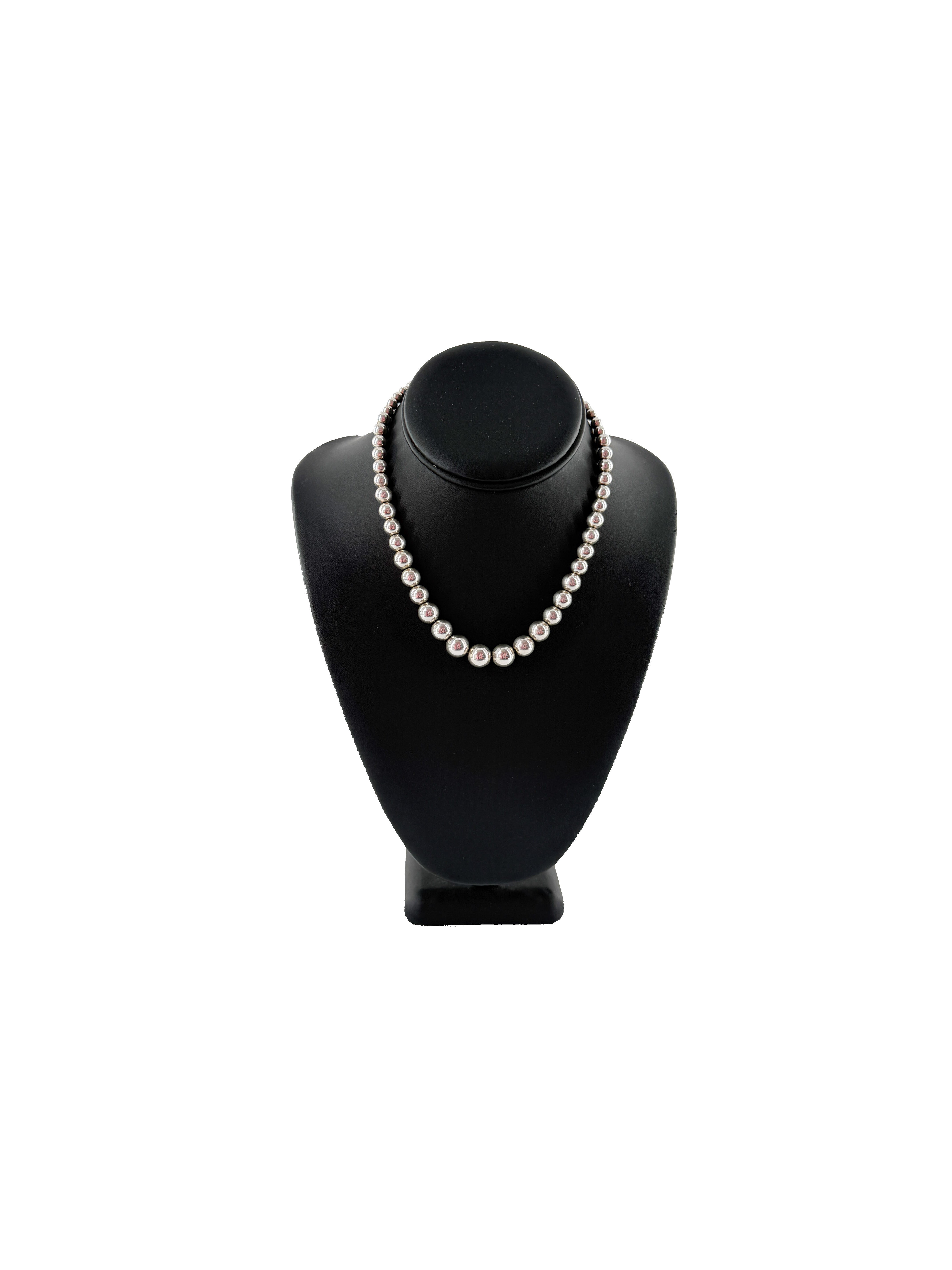 Tiffany & Co sterling silver graduated Hardwear ball necklace