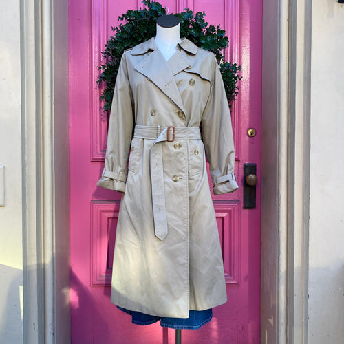 Burberry vintage tan trench coat size 14 long (vintage sizing)