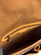 Louis Vuitton monogram Gibeciere MM crossbody AR0911