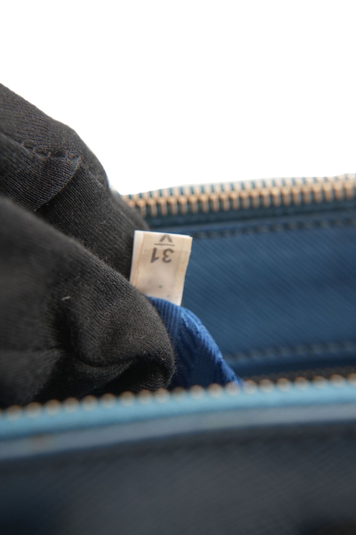 Prada blue leather saffiano Galleria double zip tote 31 Y
