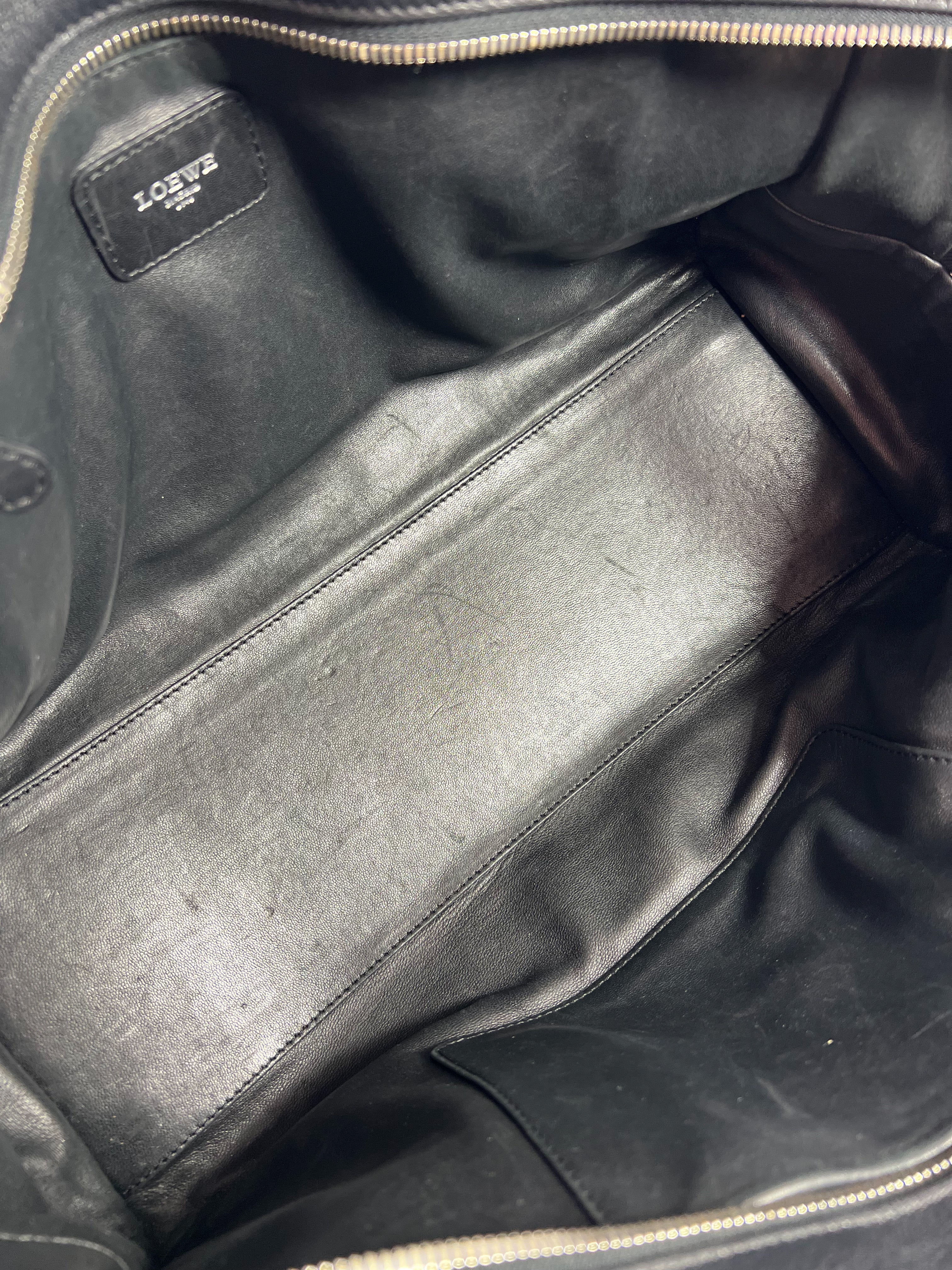 Loewe black anagram Amazona 36 01.11.09