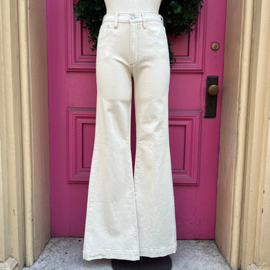 Joe's cream high rise jeans size 4 NWT