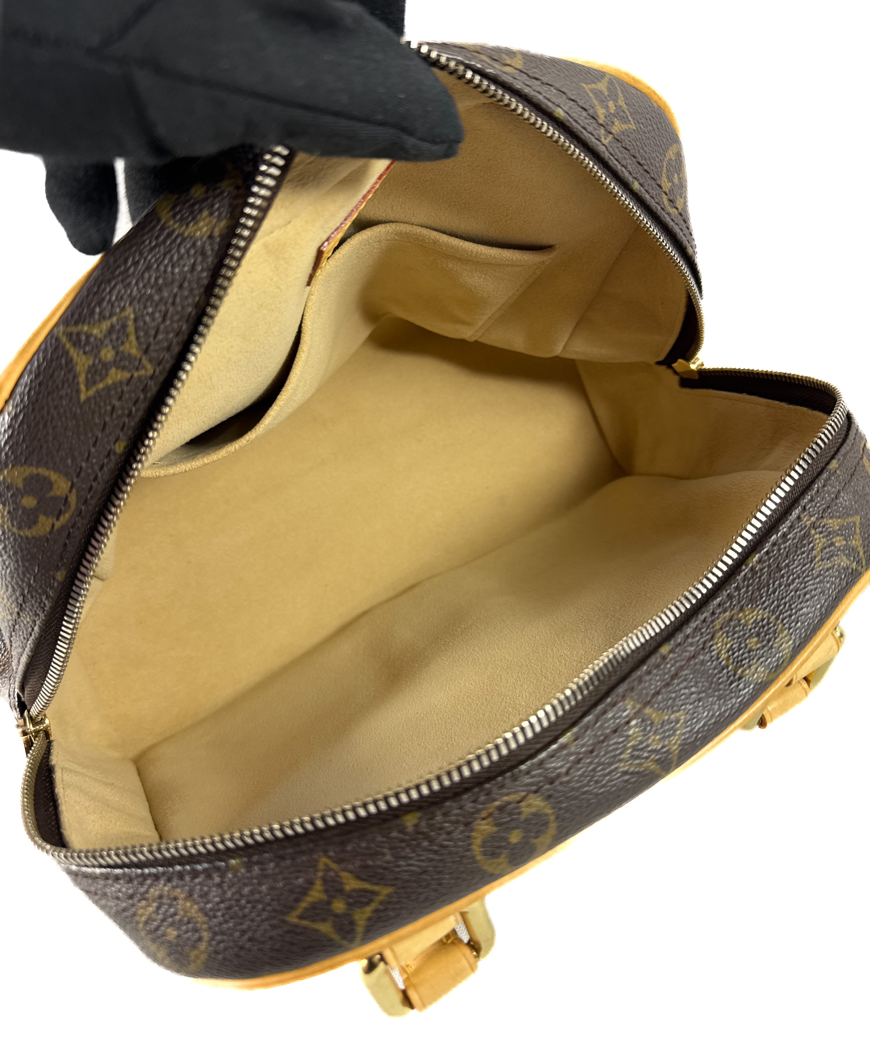 Louis Vuitton monogram Manhattan PM
