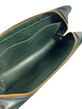 Louis Vuitton green Baikal Taiga leather wristlet/clutch 1997