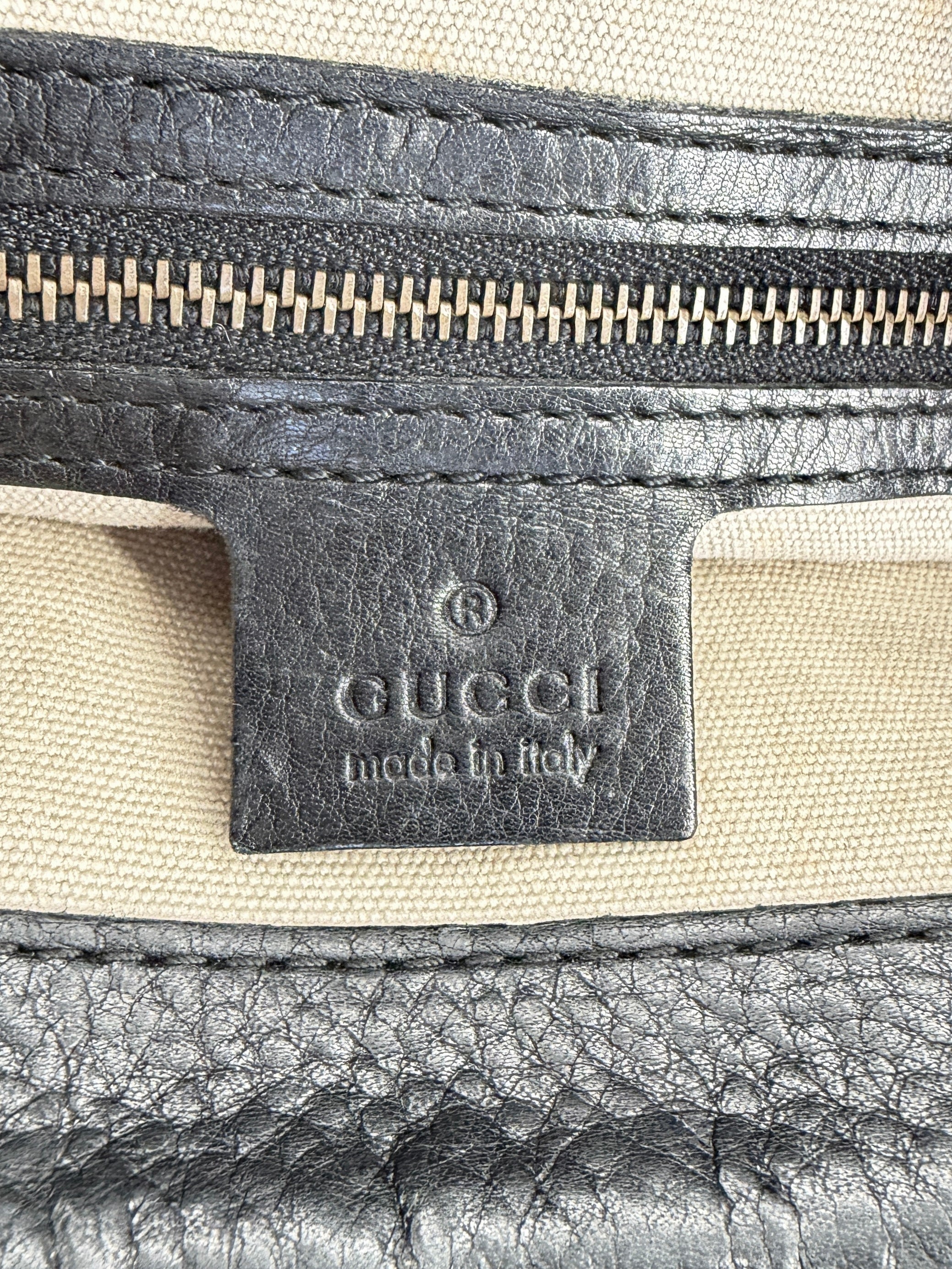 Gucci black leather Bamboo handle bag 109138 002058