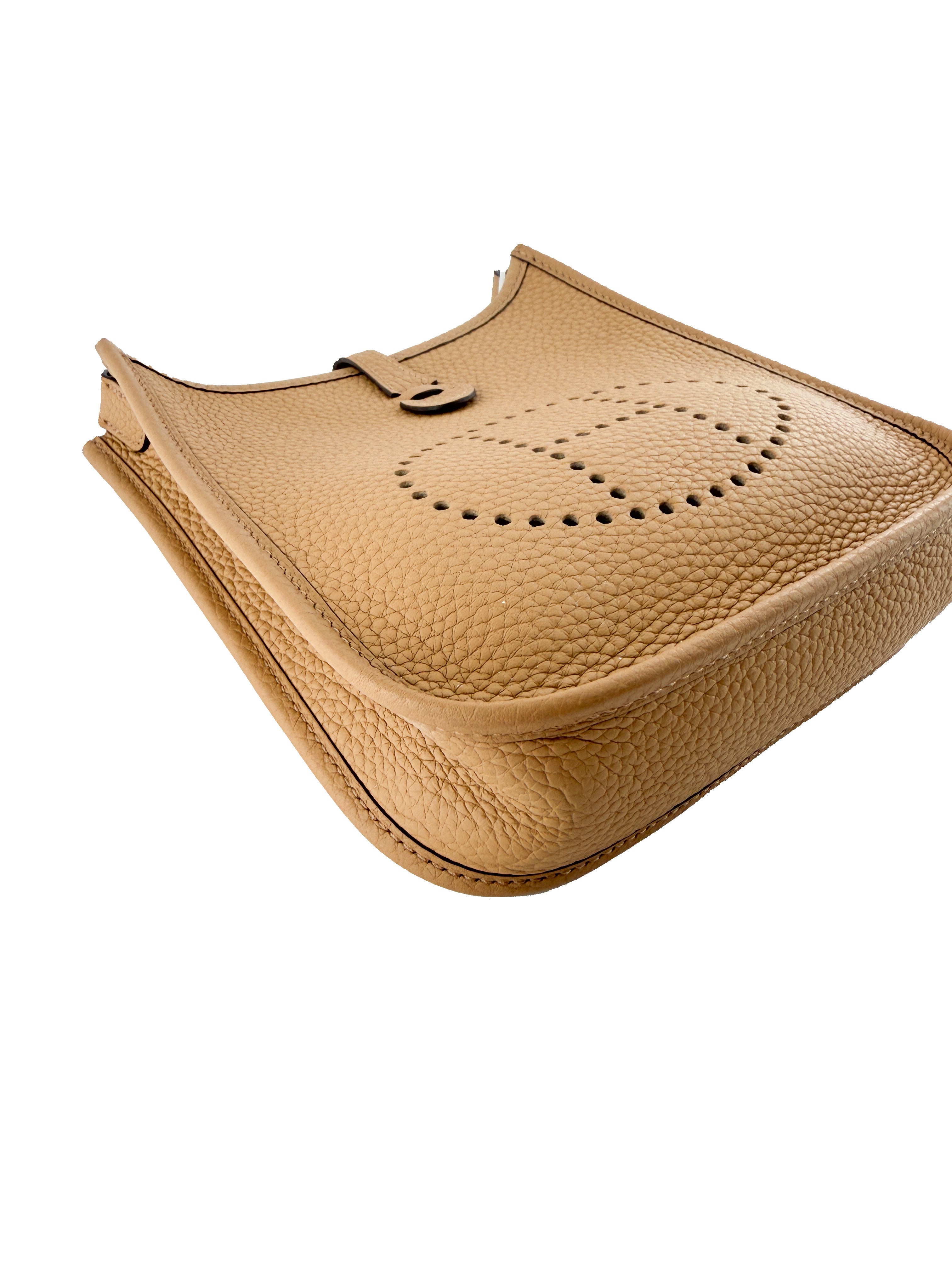 Hermès Evelyne Clemence TPM biscuit B AC 004 AT