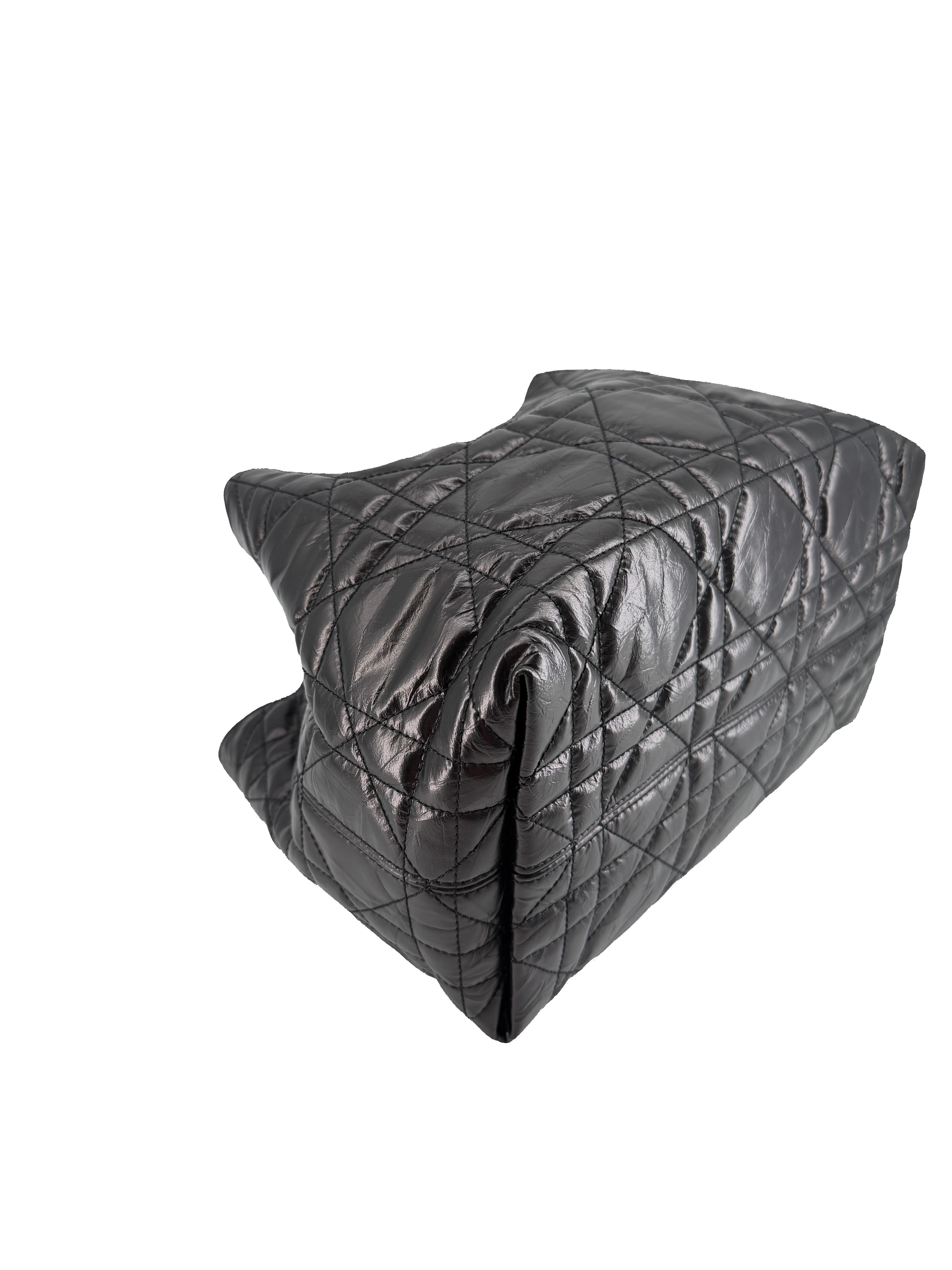 Dior black medium Toujours tote 40-MA-1223