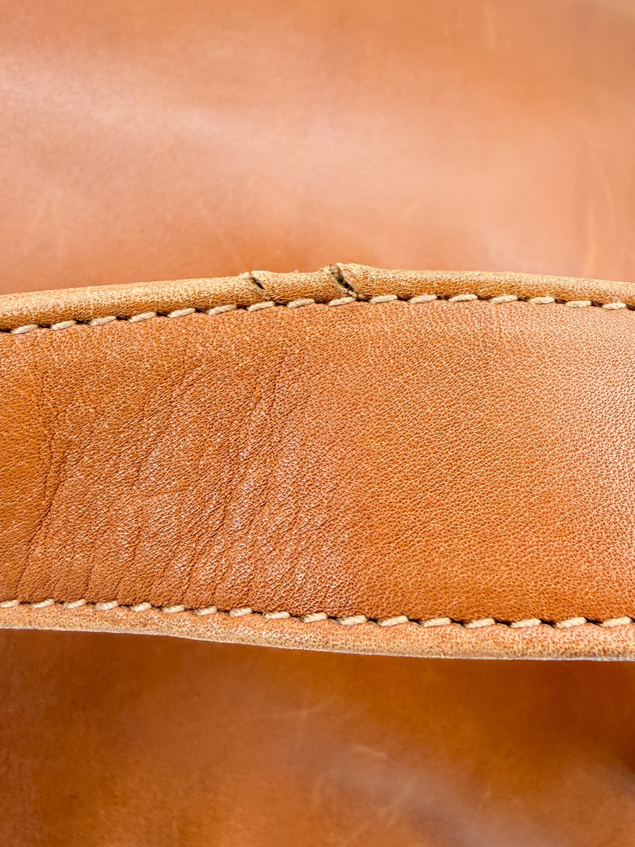 Gucci brown leather vintage shoulder bag 001-090-1441