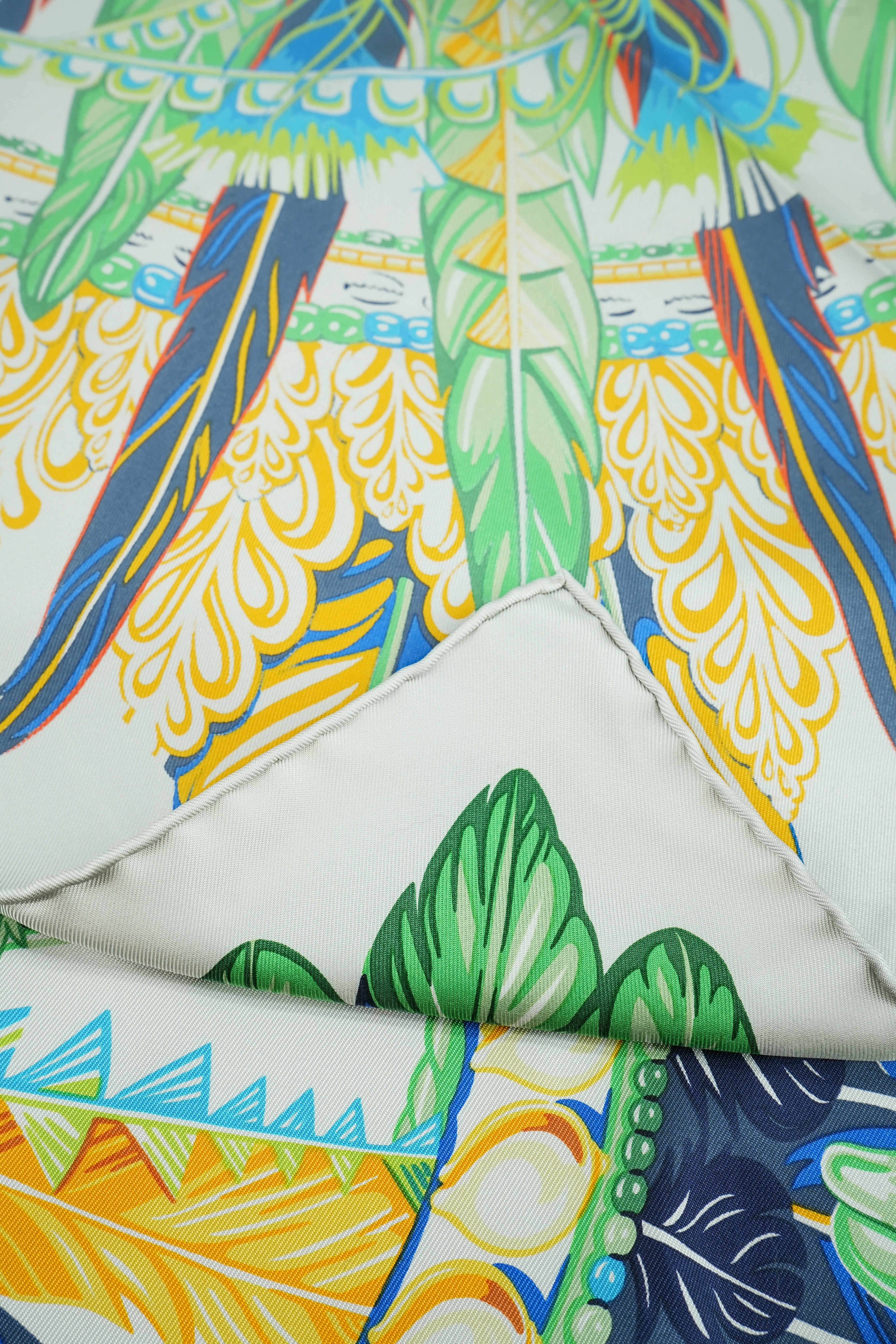 Hermès Danse Pacifique 90cm silk scarf