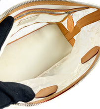 Louis Vuitton white leather mesh Lockit FO0162