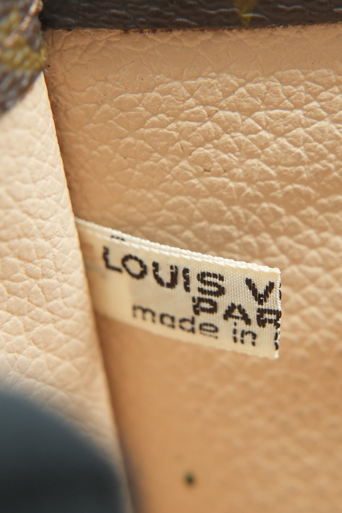 Louis Vuitton monogram vintage sac plat 821