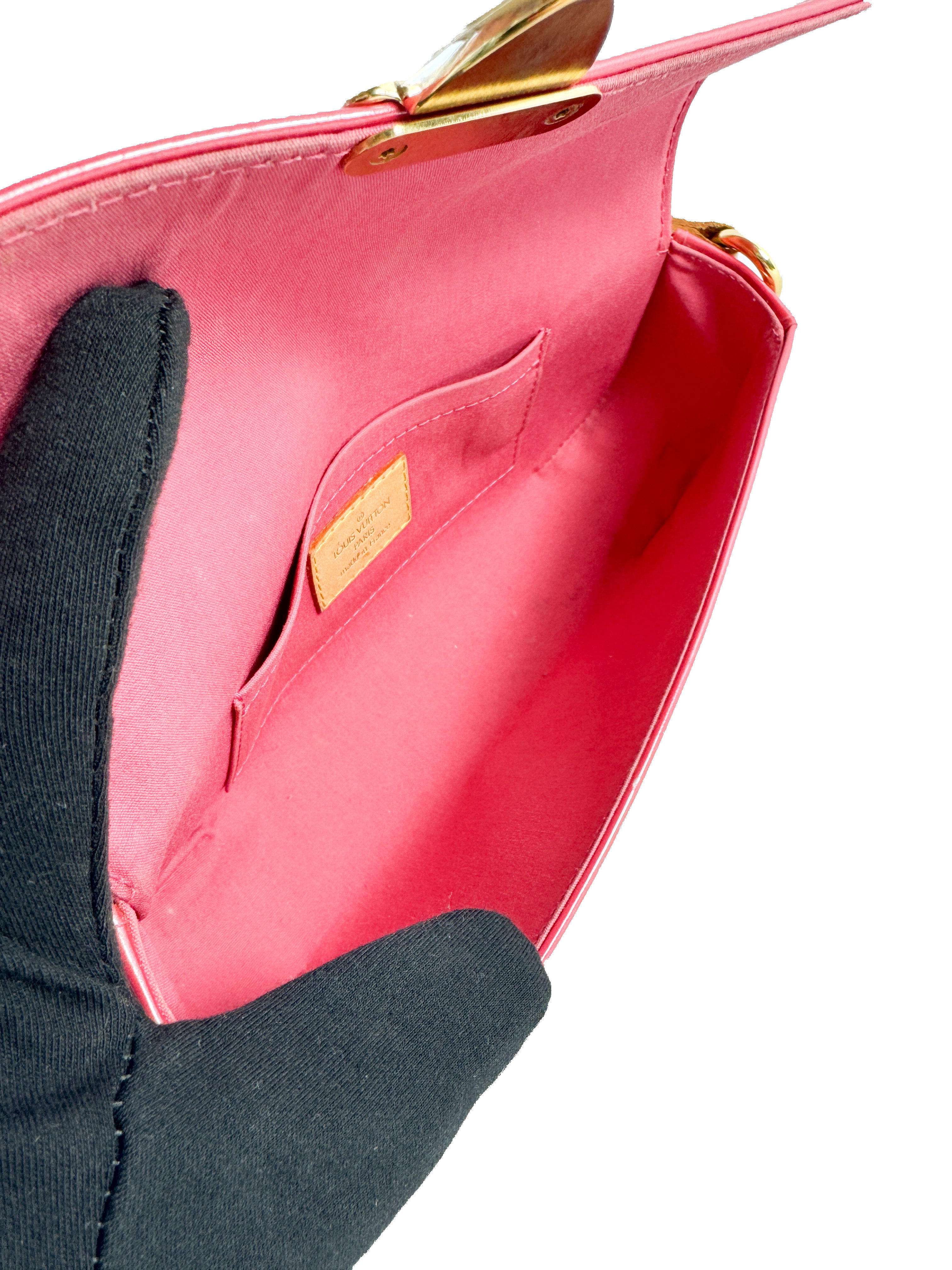 Louis Vuitton fuschia monogram vernis Malibu Street shoulder bag FL1025