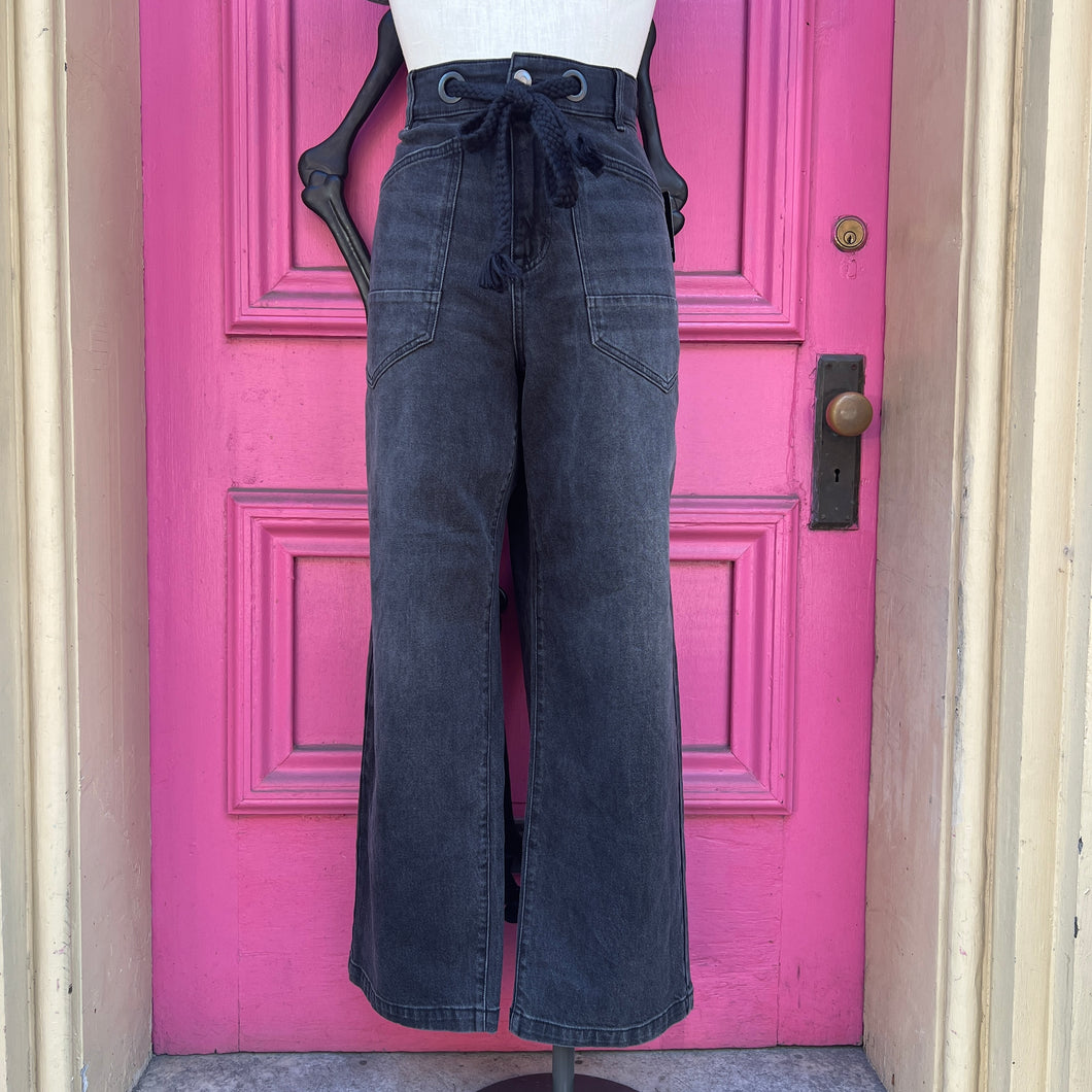 Festi black jeans size 10 NWT