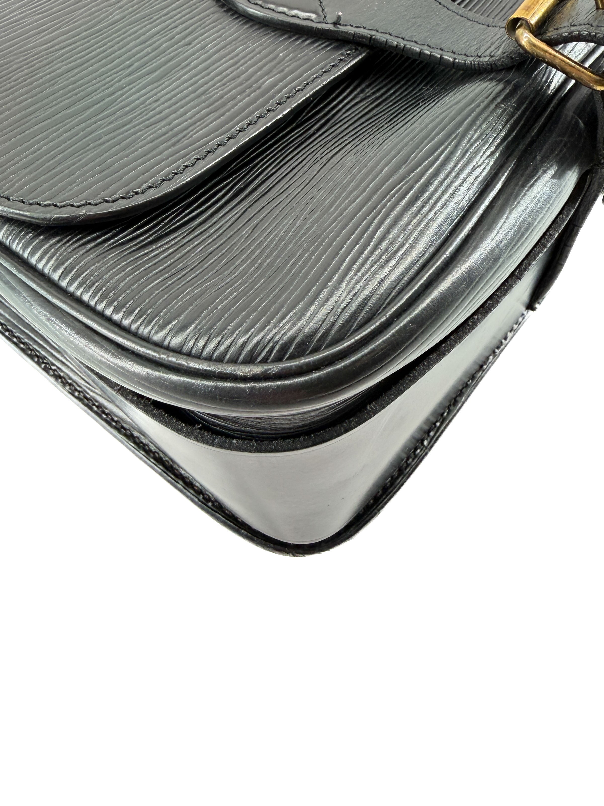 Louis Vuitton black epi Cartouchiere MM MI8901