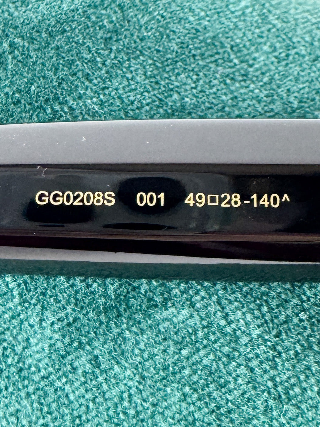 Gucci black GG star sunglasses GG0208S CASE