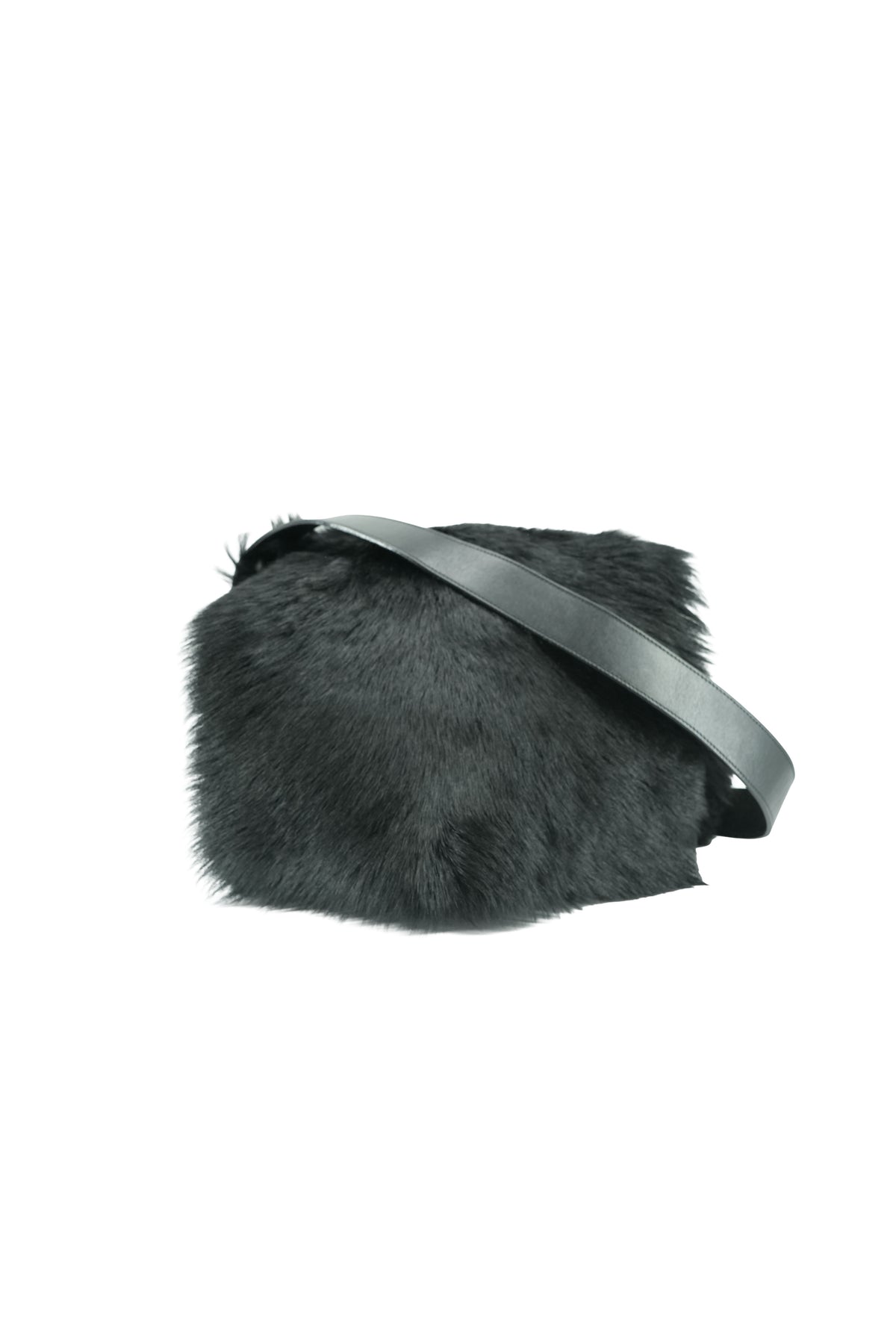 Gucci black fur messenger crossbody 001-1033-1935