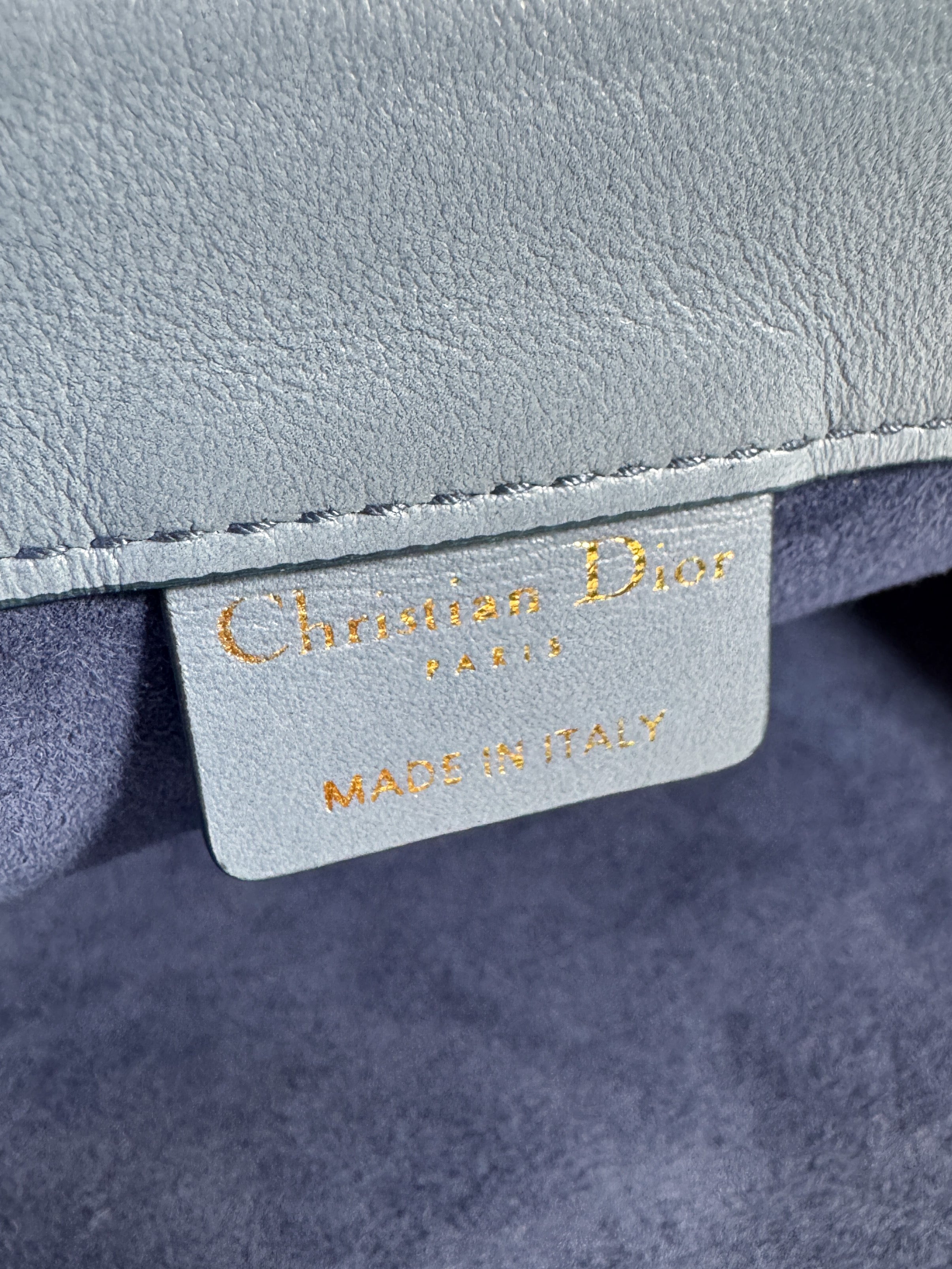 Christian Dior blue leather ombre book tote 62-MA-0211
