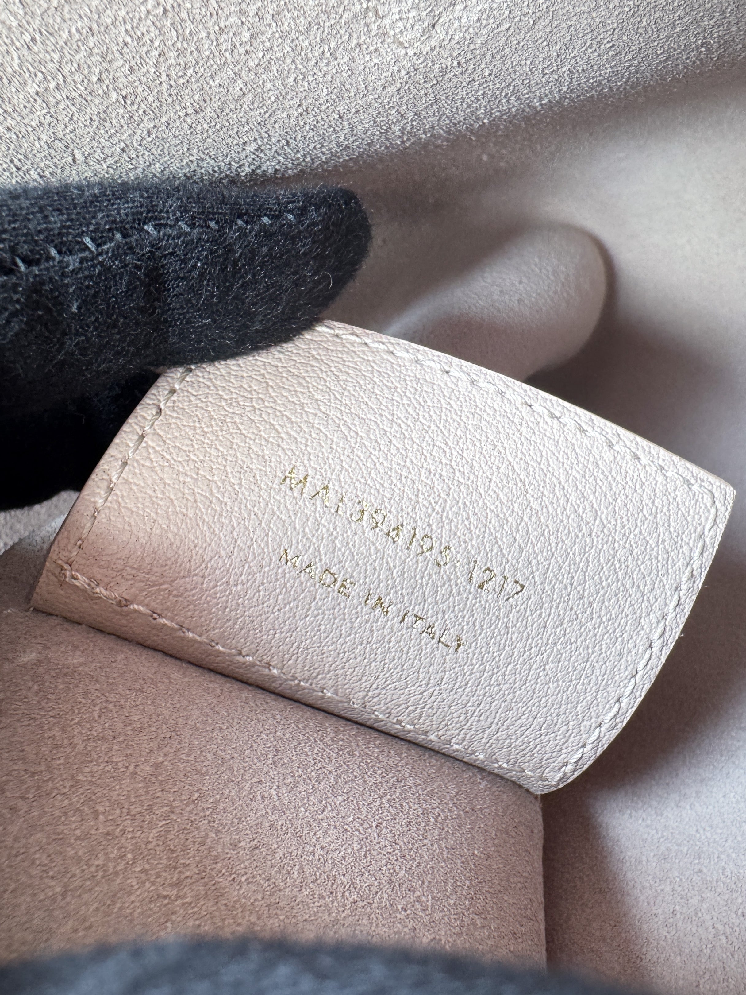 Saint Laurent light pink leather east west tote  MAL394195-1217