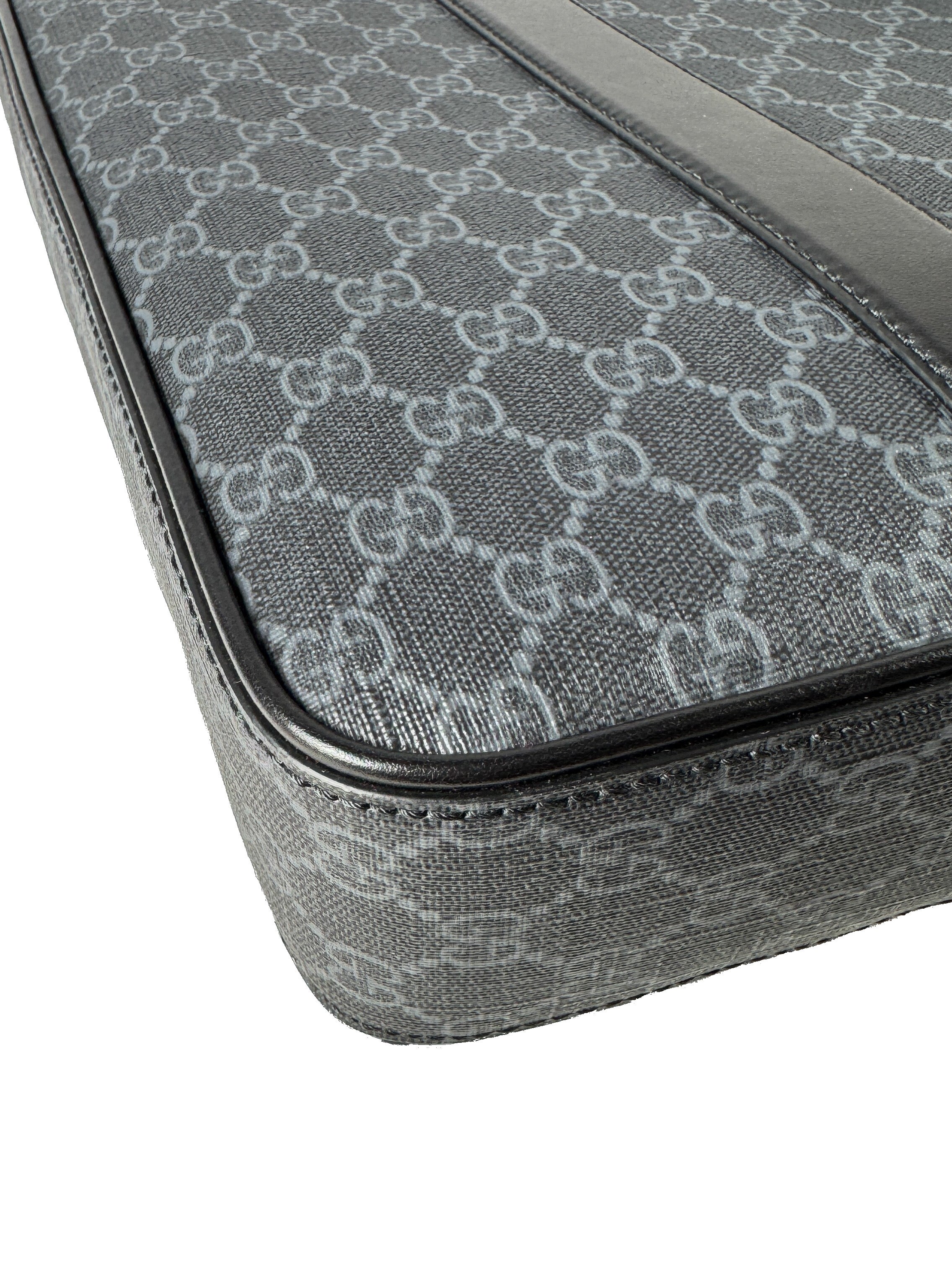 Gucci black GG Supreme vertical tote 794918-520981