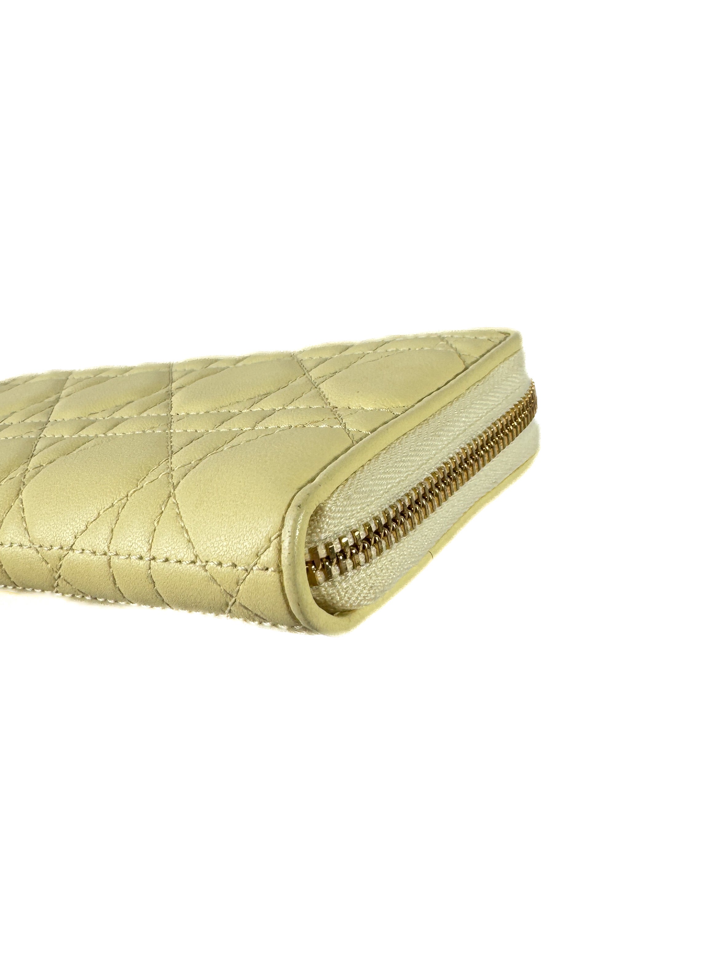 Christian Dior Lady Dior Voyageur wallet 0272 retail $950