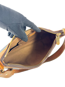 Louis Vuitton monogram Thames PM MI3049