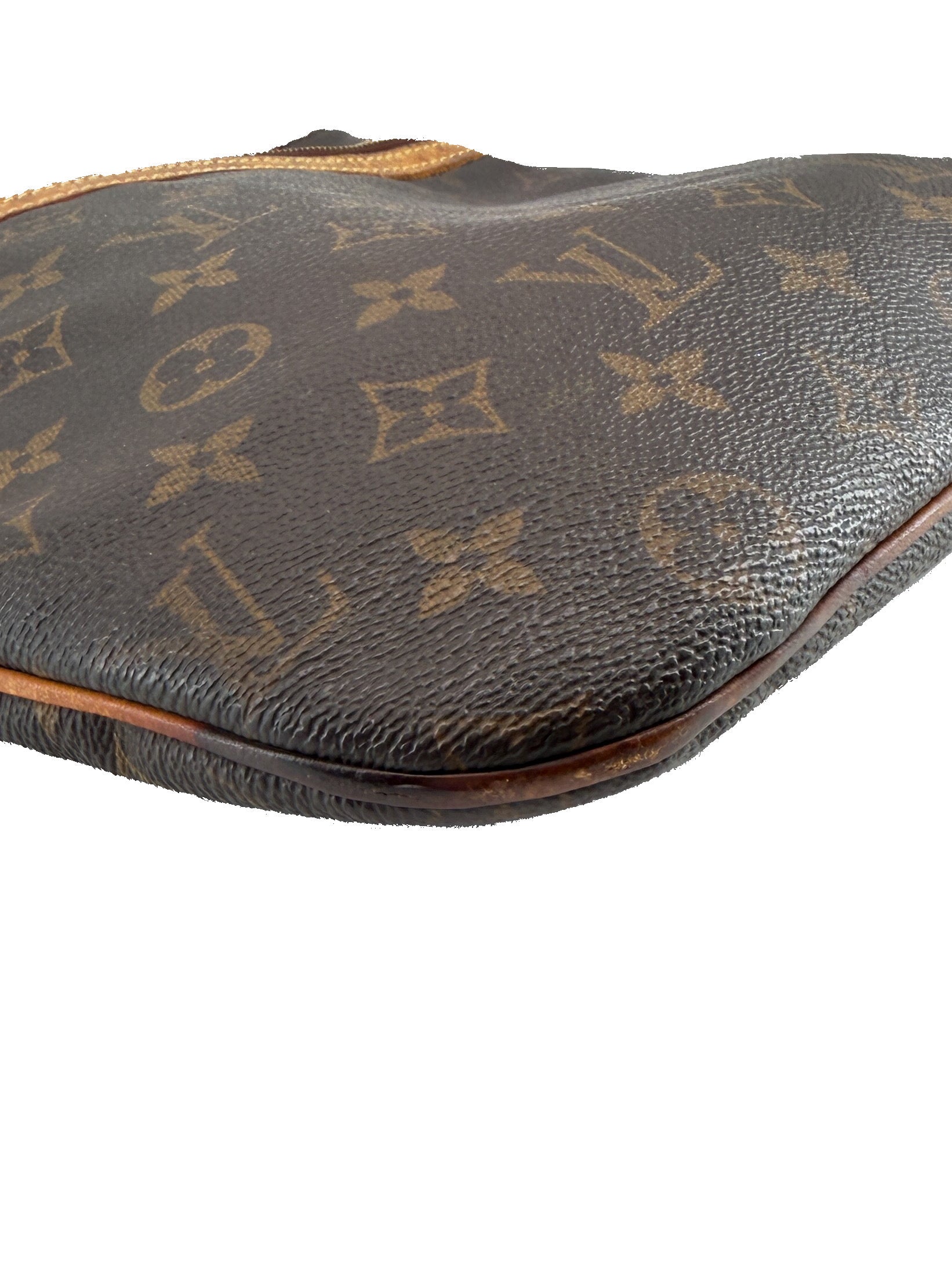Louis Vuitton monogram pochette Bosphore crossbody MI1005