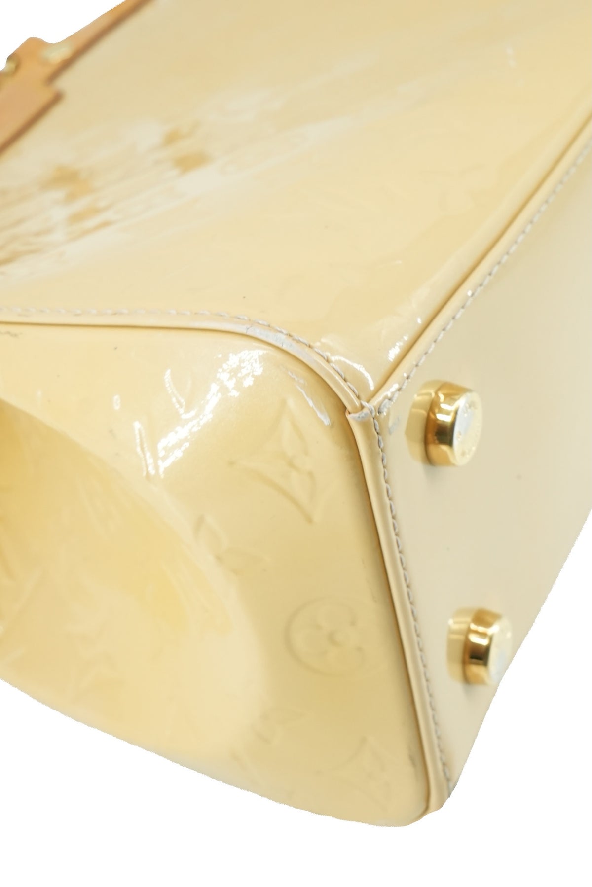 Louis Vuitton blanc corail Vernis Brea MM FL4153