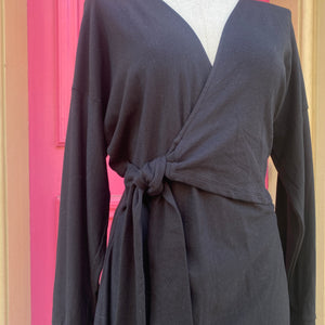 Amour Vert black long sleeve Louanne dress size XL New With Tags