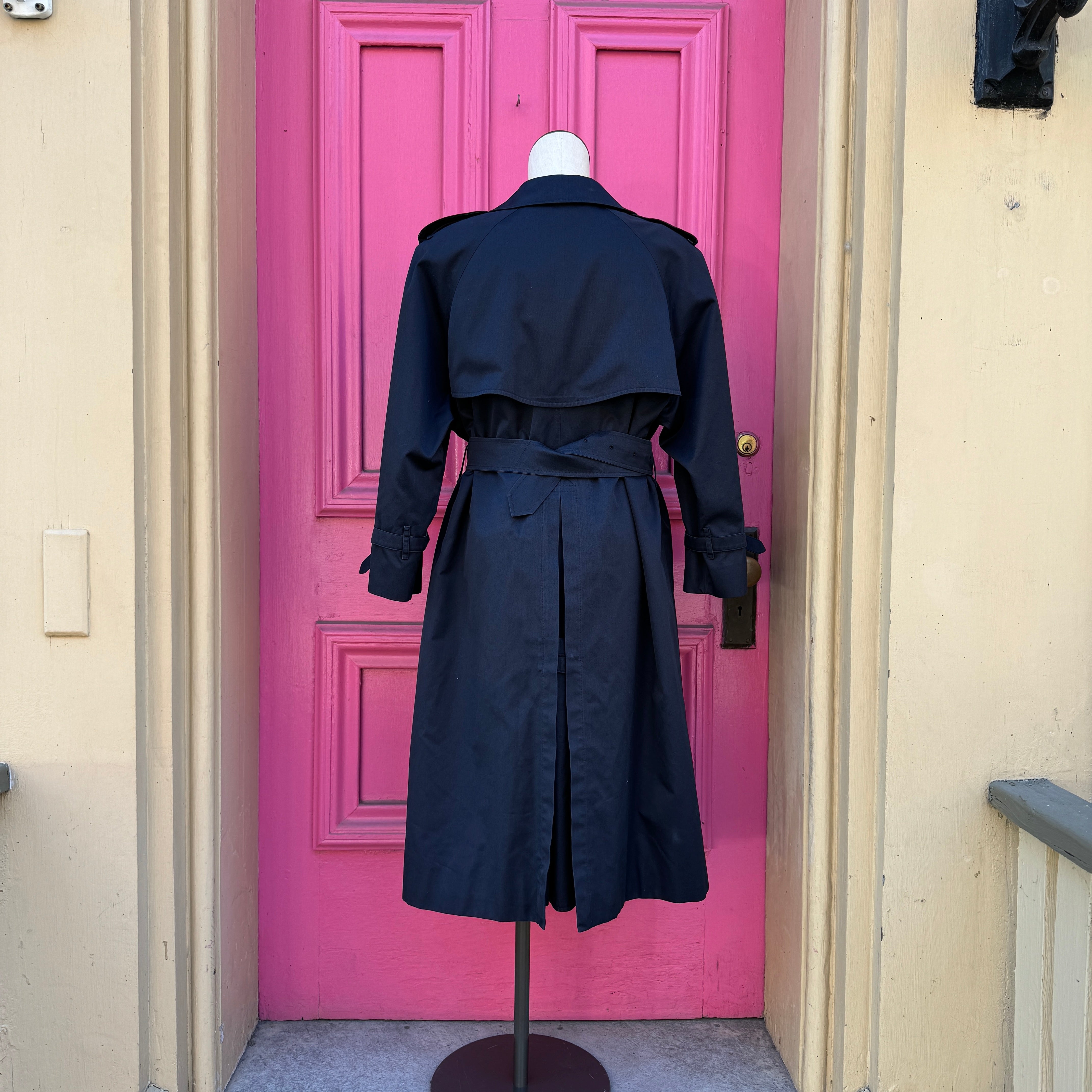 Burberry navy vintage trench coat size L/XL