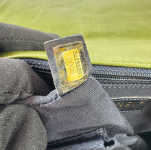 Chanel Velvet Tweed Large Boy Flap Green 18255172