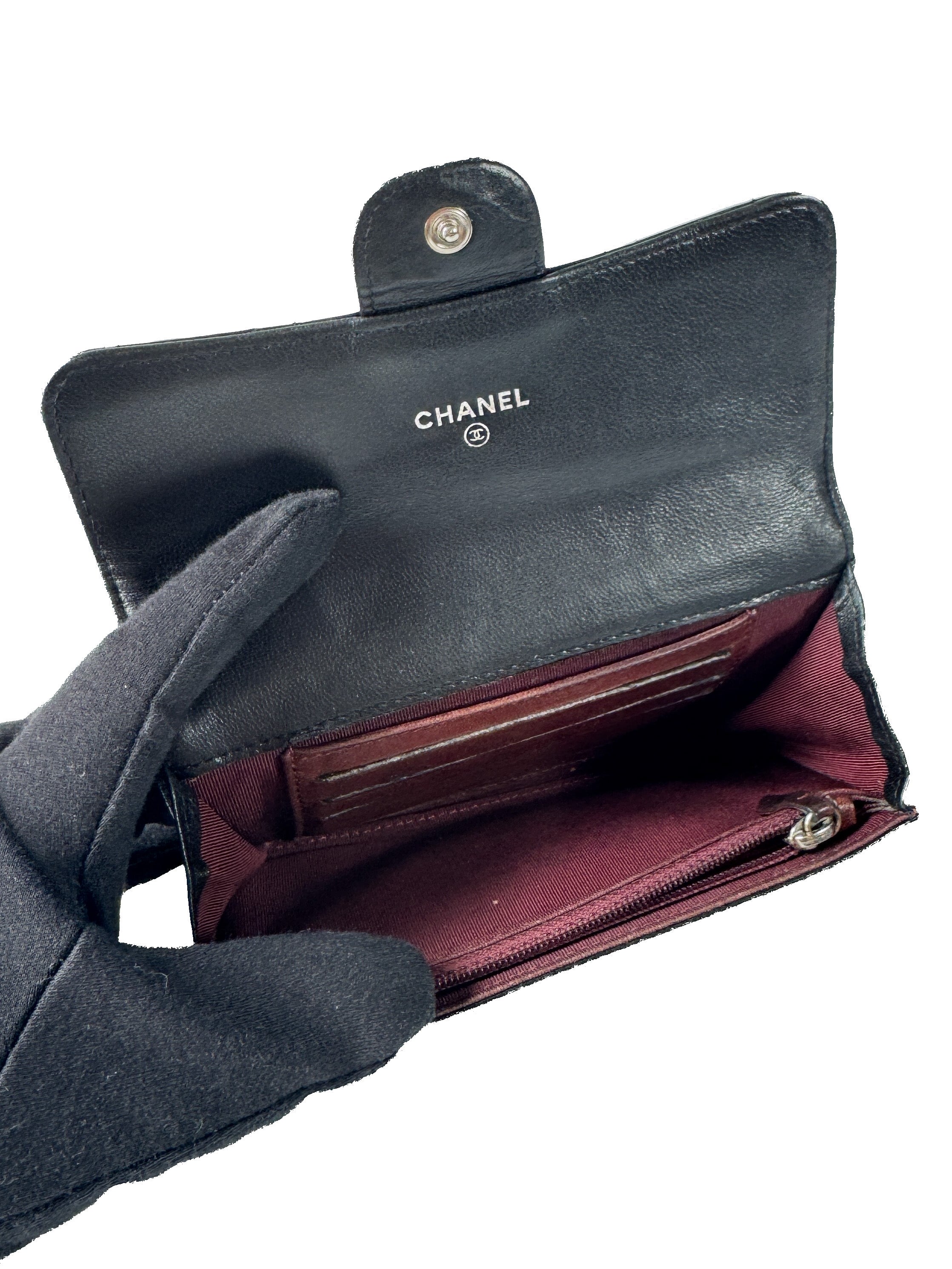 Chanel black leather flap cardholder wallet 13307144