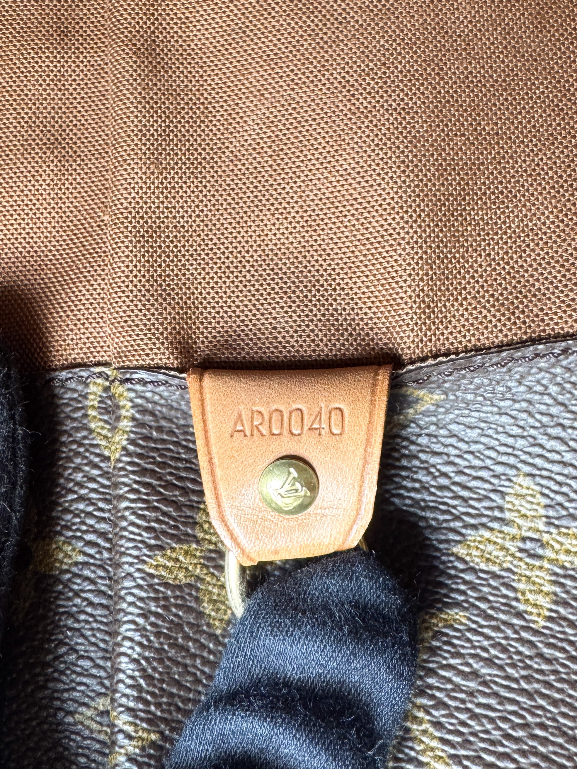 Louis Vuitton monogram Cabas Alto tote AR0040