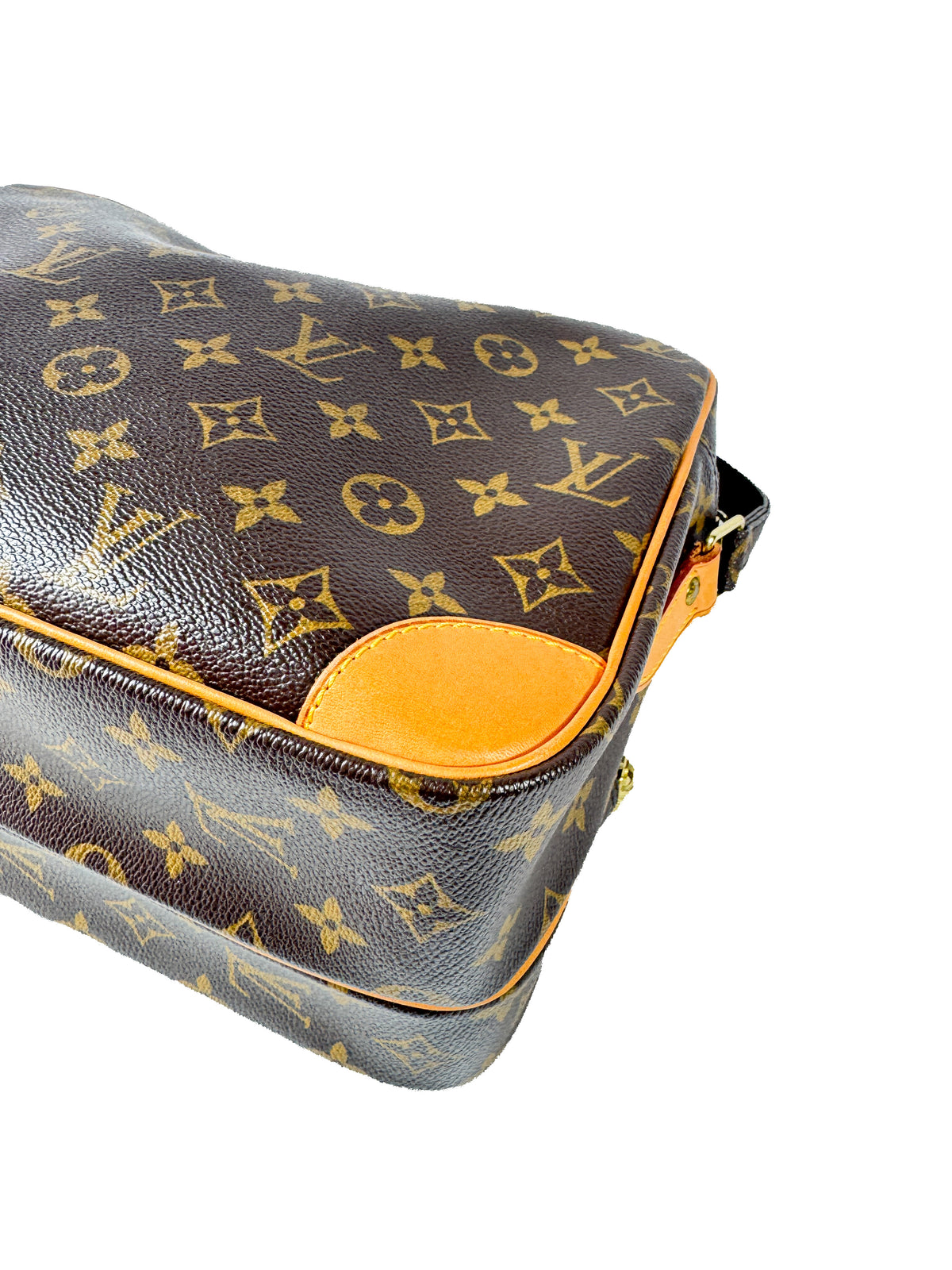 Louis Vuitton monogram Nil crossbody AR4108