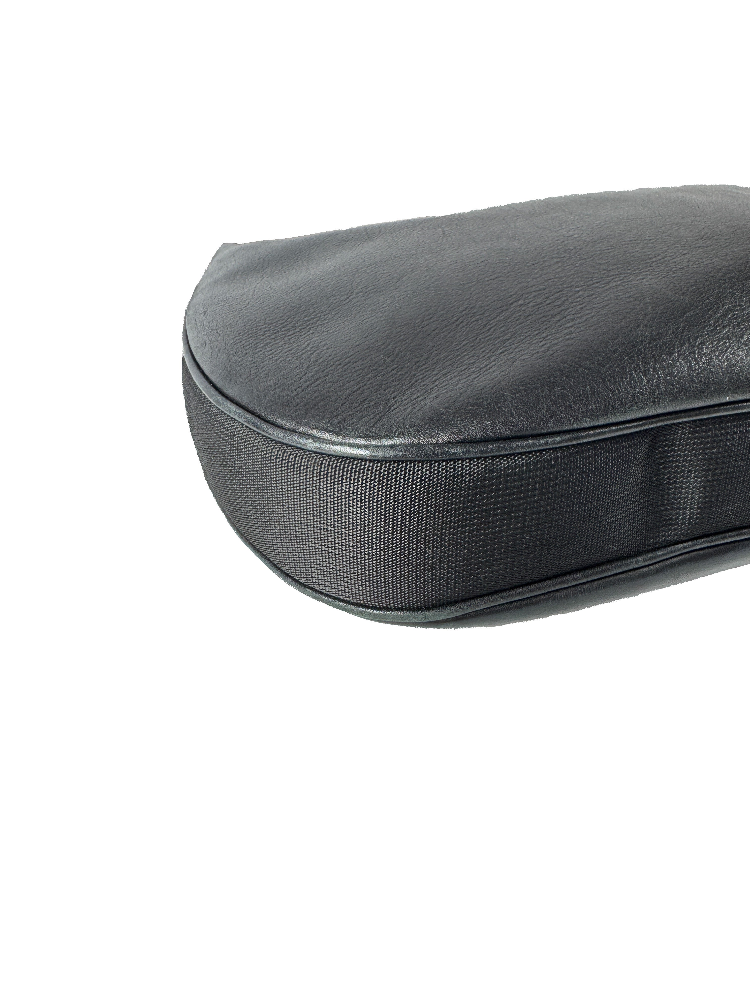 Gucci GG black leather Attache shoulder bag 001 3315 002058