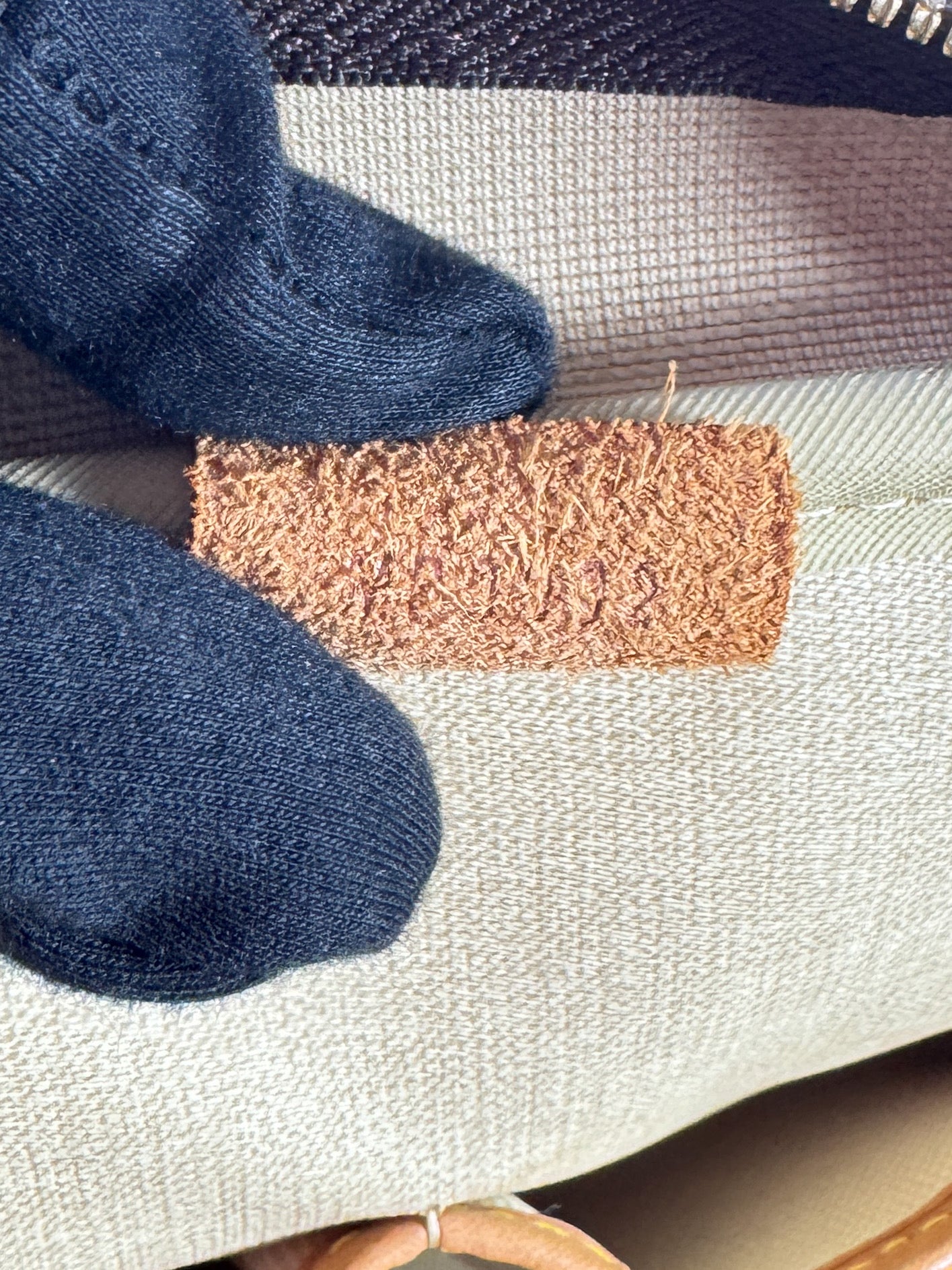 Louis Vuitton monogram Deauville MB0192