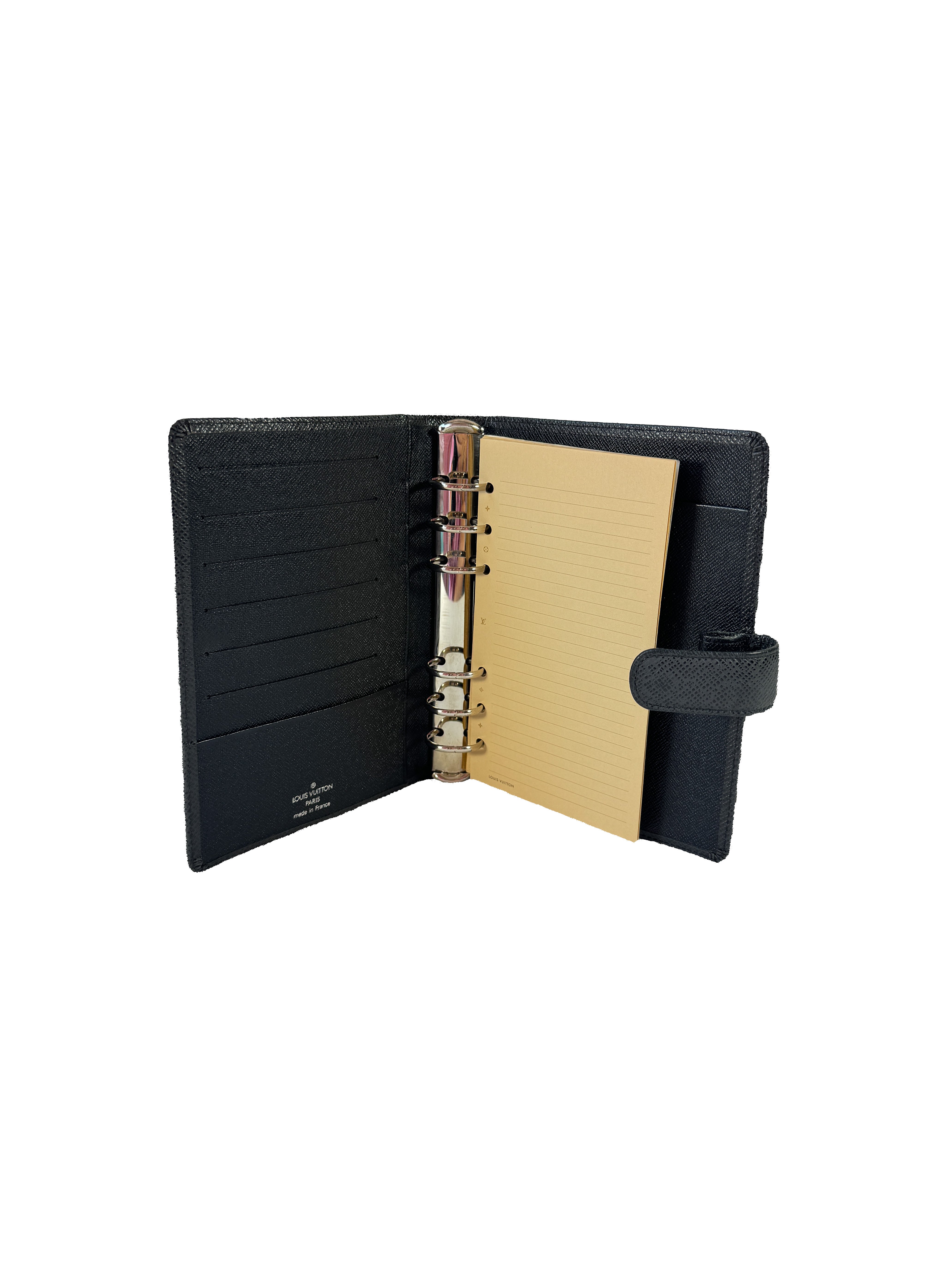 Louis Vuitton black Taiga leather agenda MM SP0033