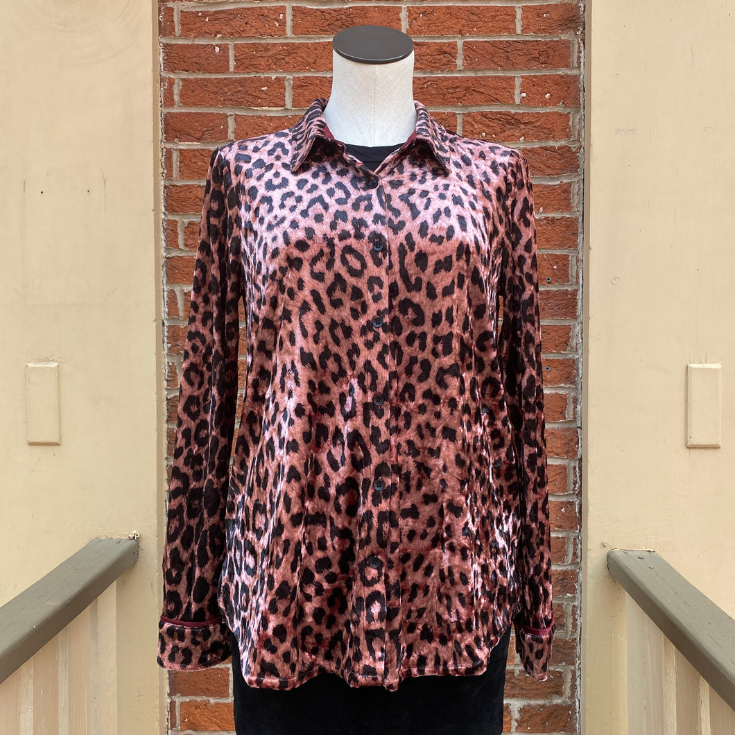 Mystree pink black velour cheetah print button up size Small
