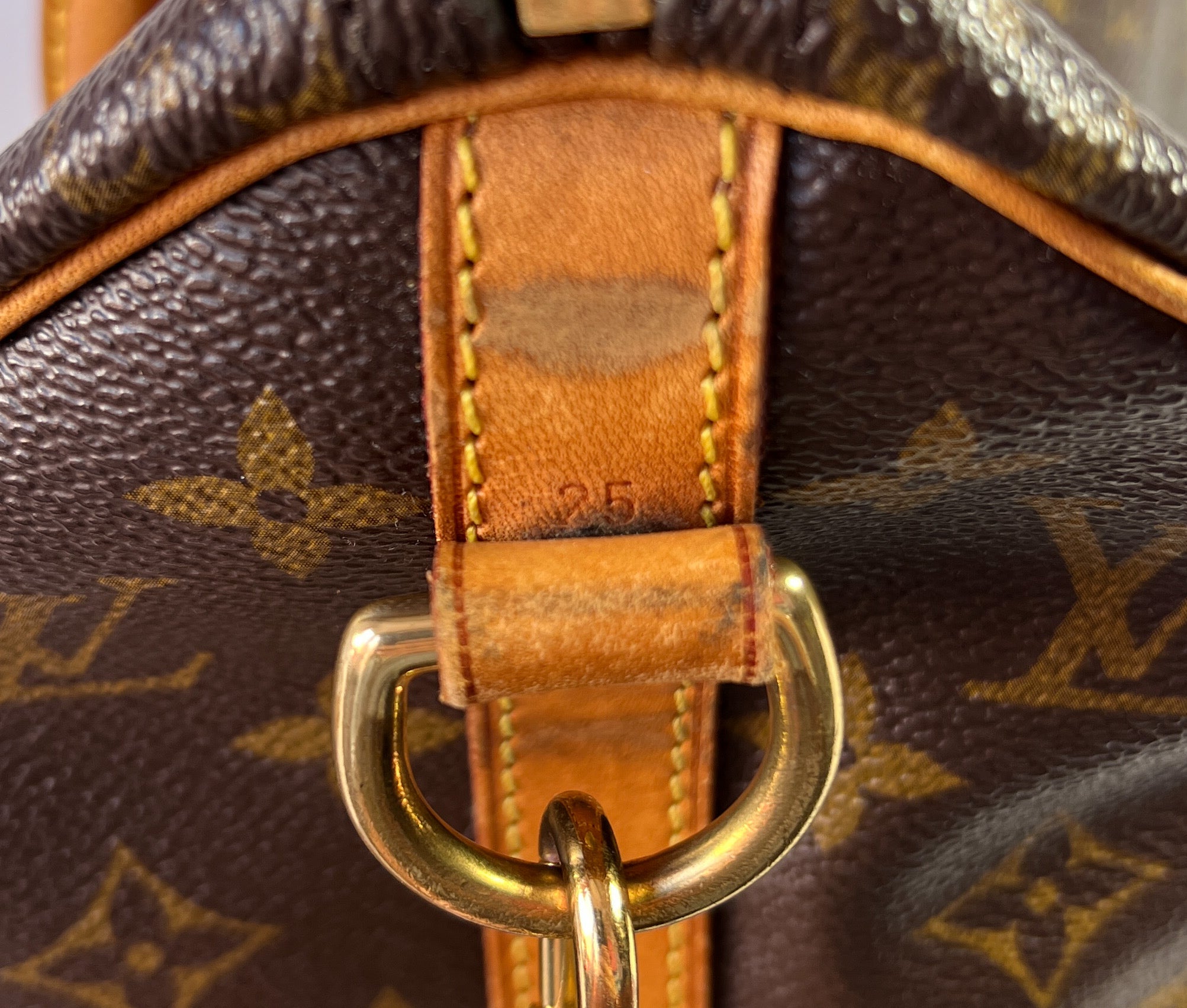 Louis Vuitton monogram speedy bandoulière 25