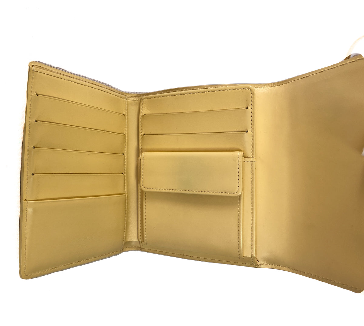 Louis Vuitton cream porte epi wallet