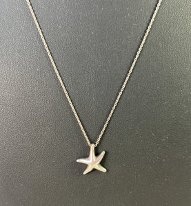 Tiffany & Co Elsa Peretti mini starfish necklace