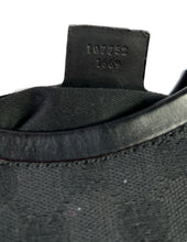 Gucci black signature shoulder bag