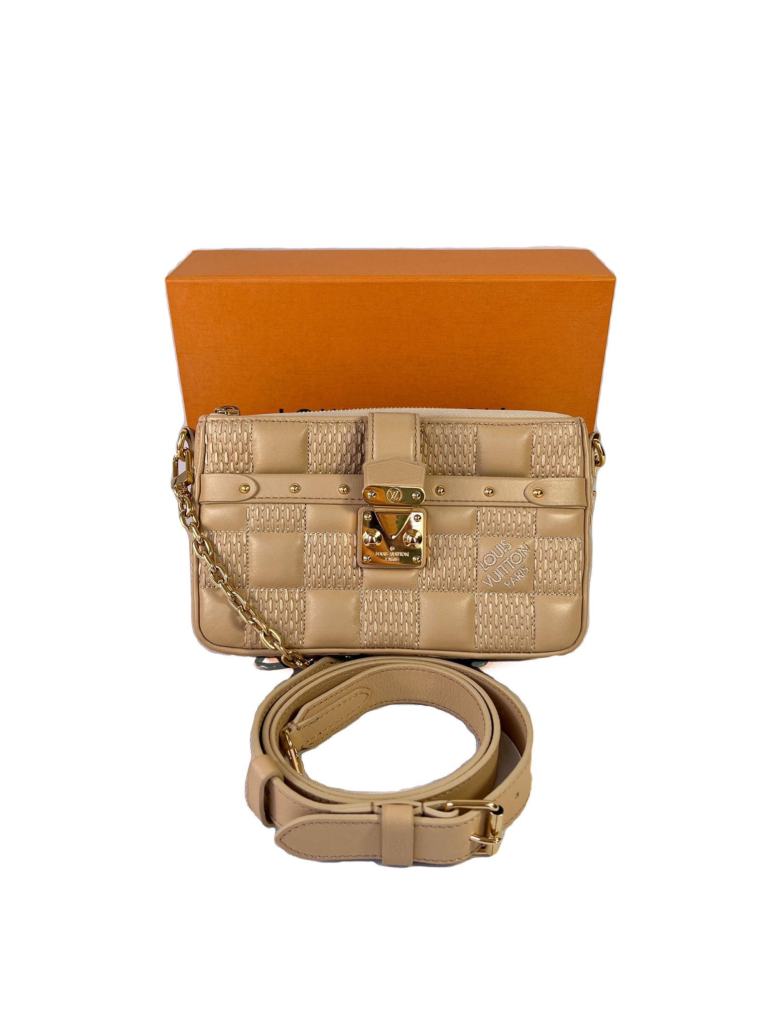Louis Vuitton beige quilted Troca Pochette crossbody – My Girlfriend's  Wardrobe LLC