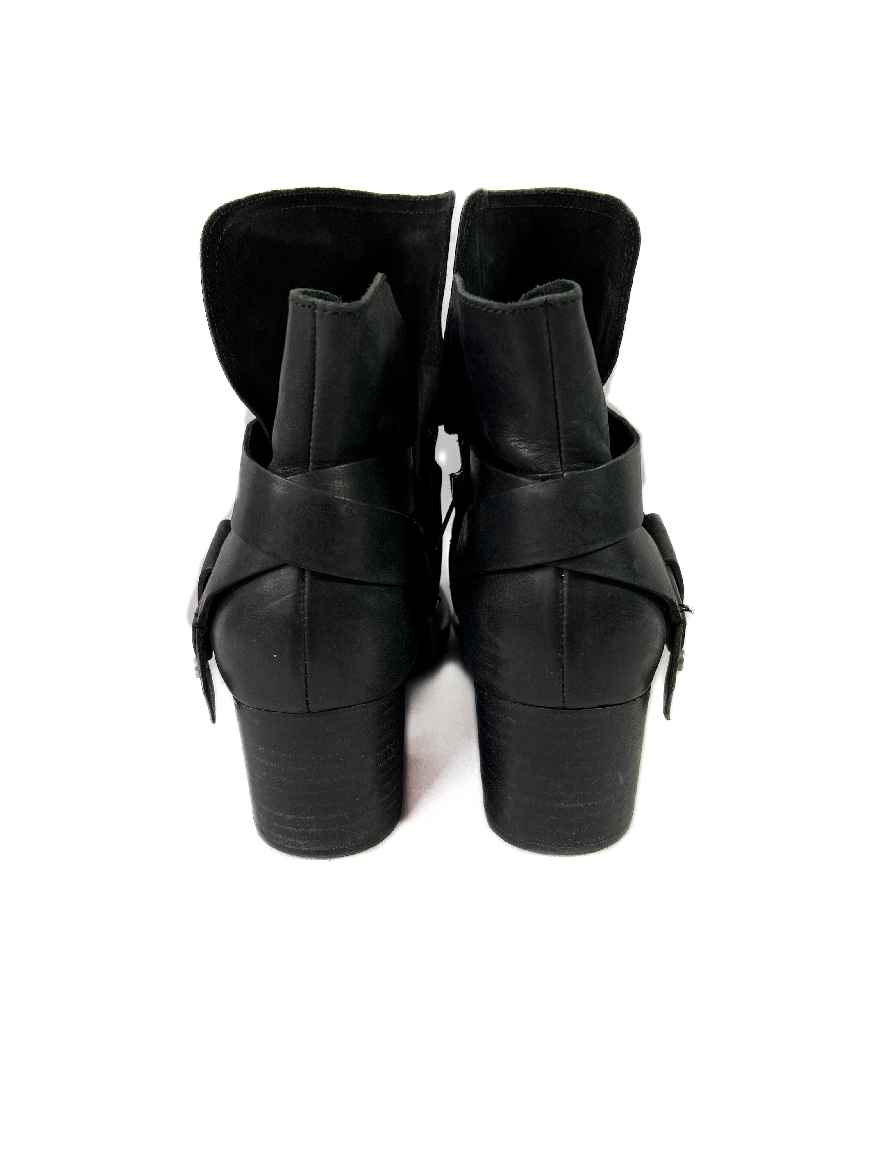 UGG black leather short ankle boots size 10