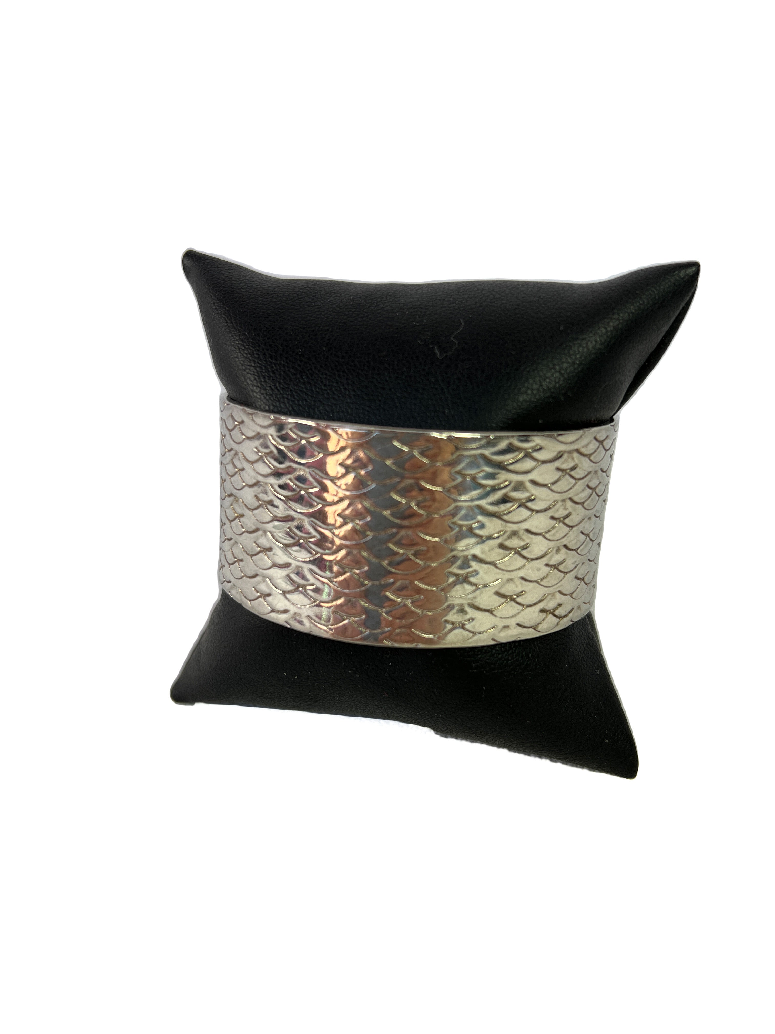 Tiffany & Co sterling silver scale cuff bracelet