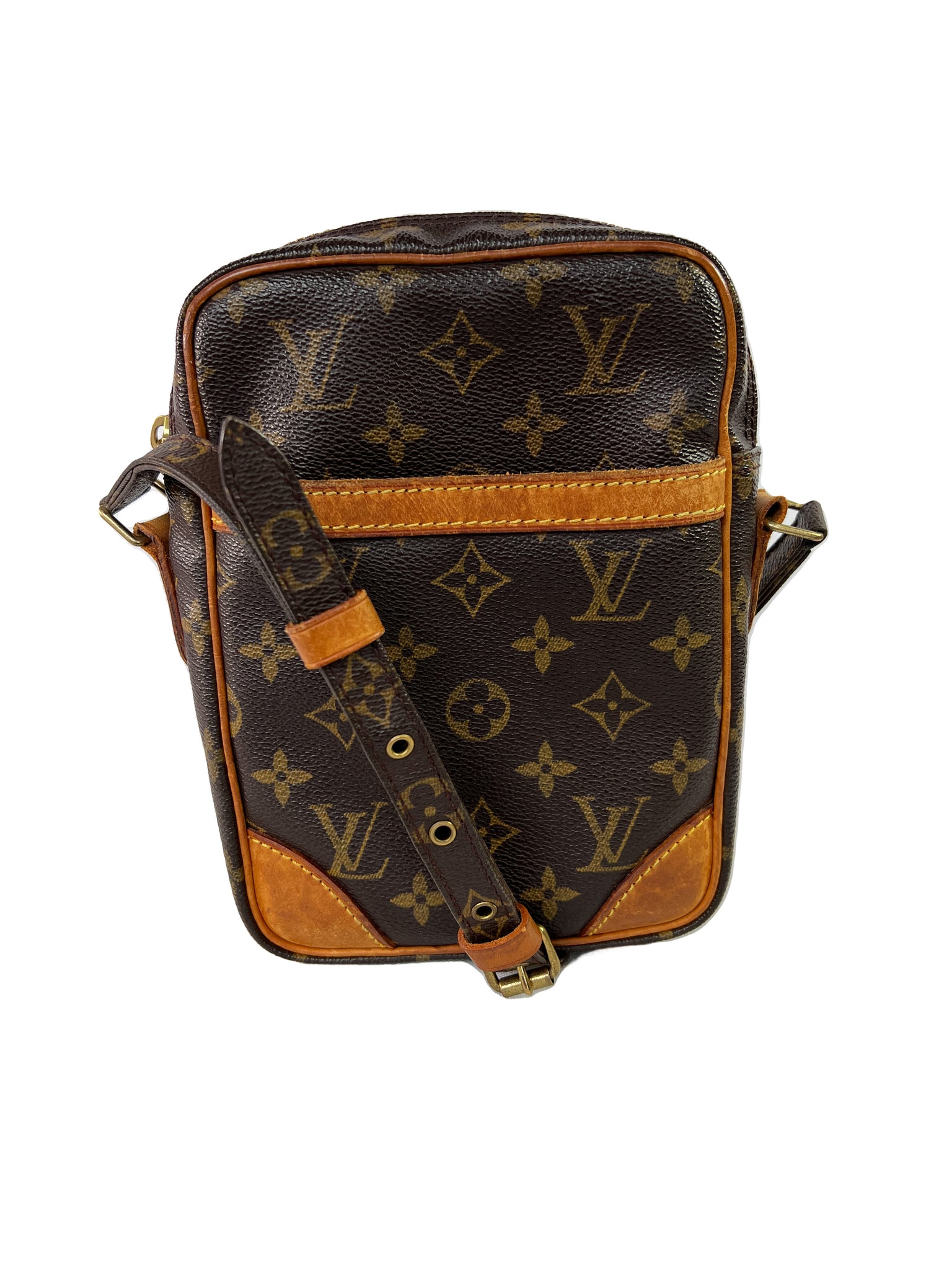 Louis Vuitton monogram 2002  crossbody – My Girlfriend's Wardrobe LLC