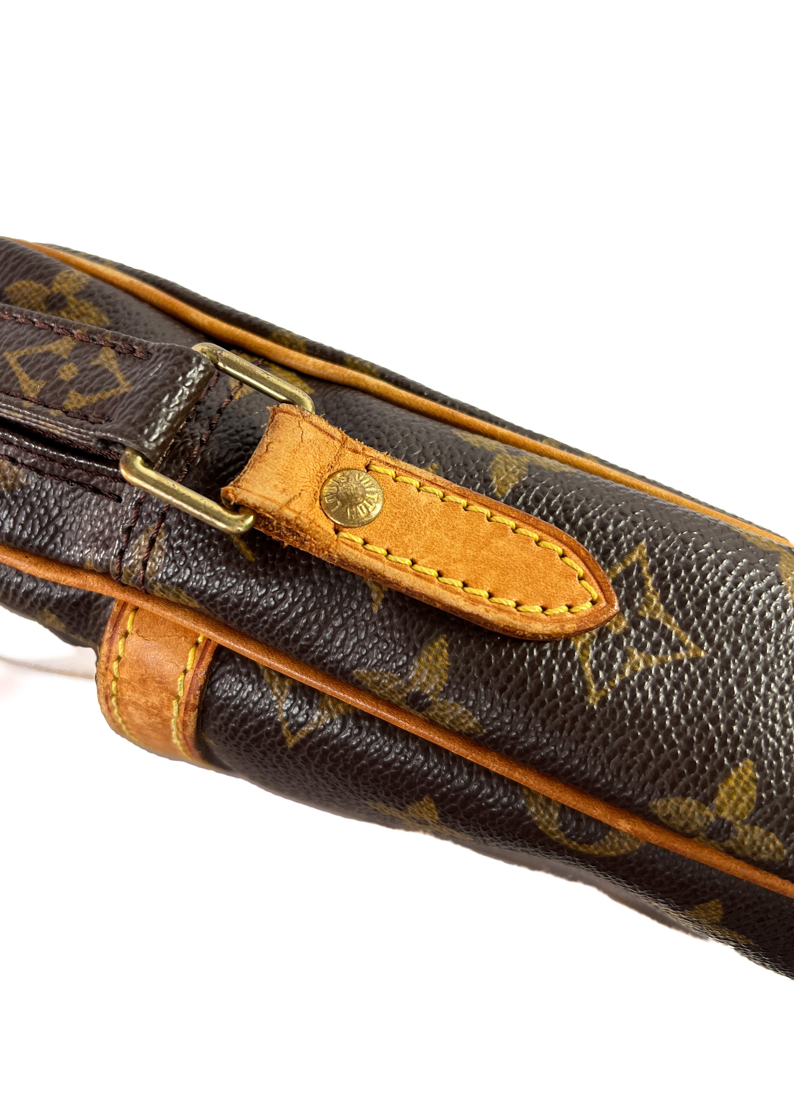 Louis Vuitton monogram 2002 Amazon crossbody