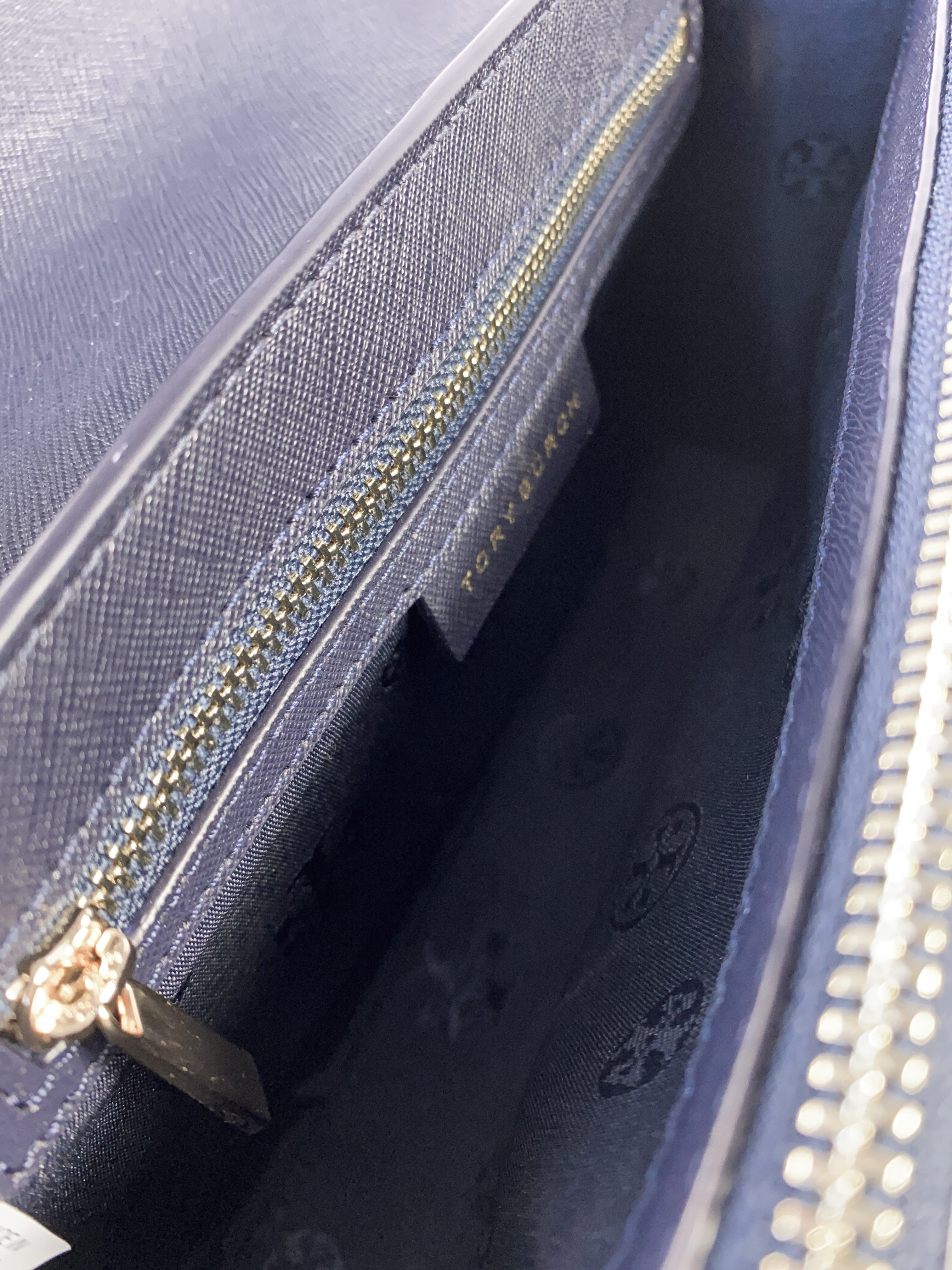 Tory Burch Emerson combo navy leather crossbody